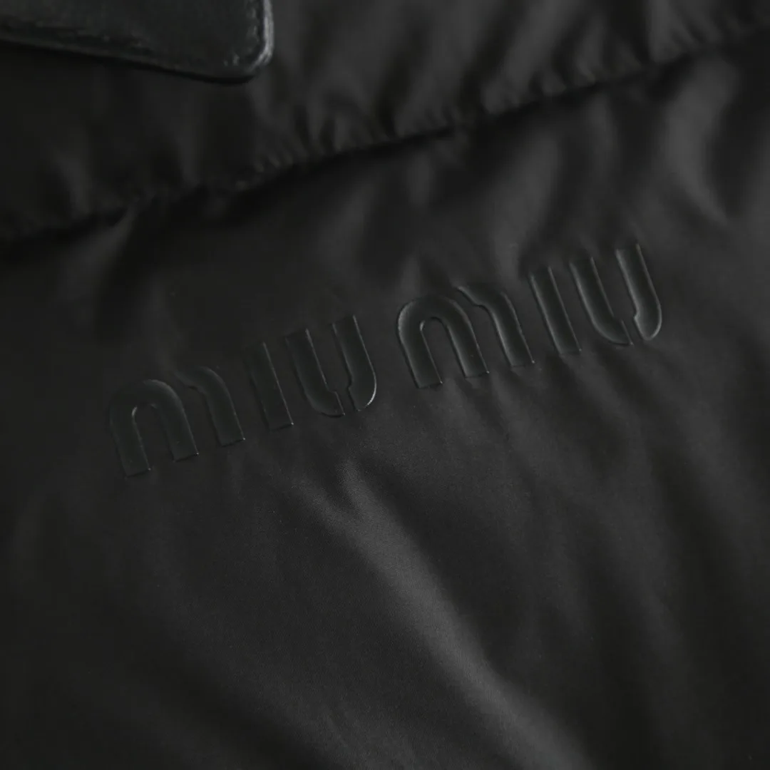 Куртки И Пуховики Женские Miu Miu 18022449