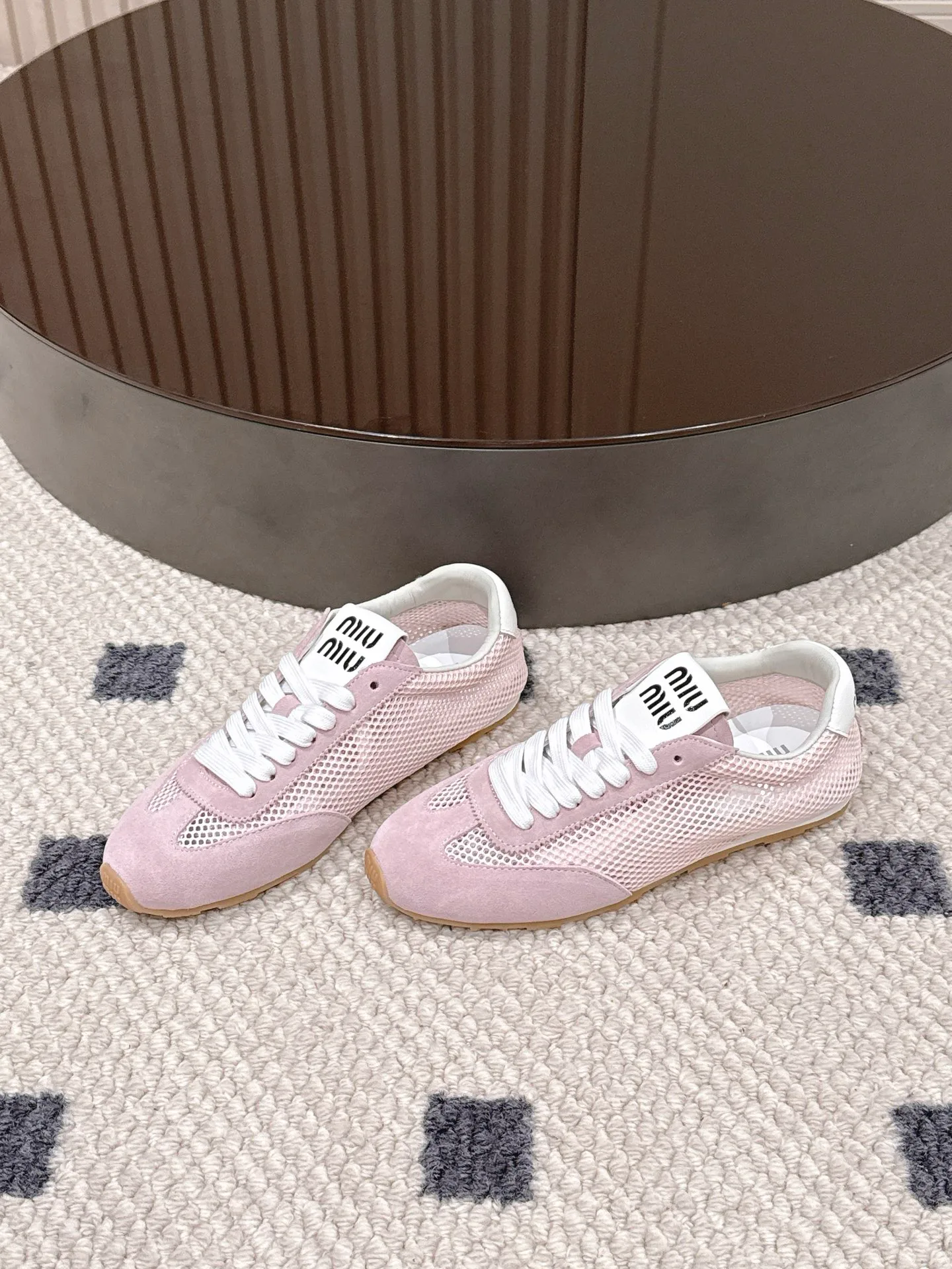 Кроссовки Женские Miu Miu 11540510