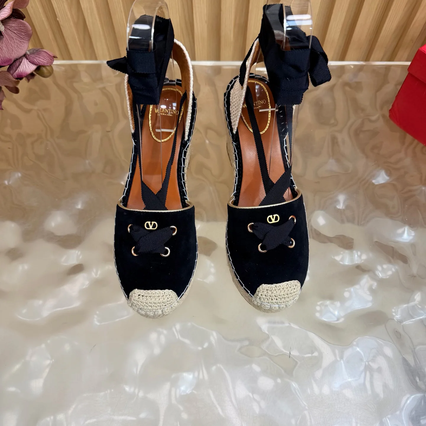 Босоножки Женские Valentino 17728243