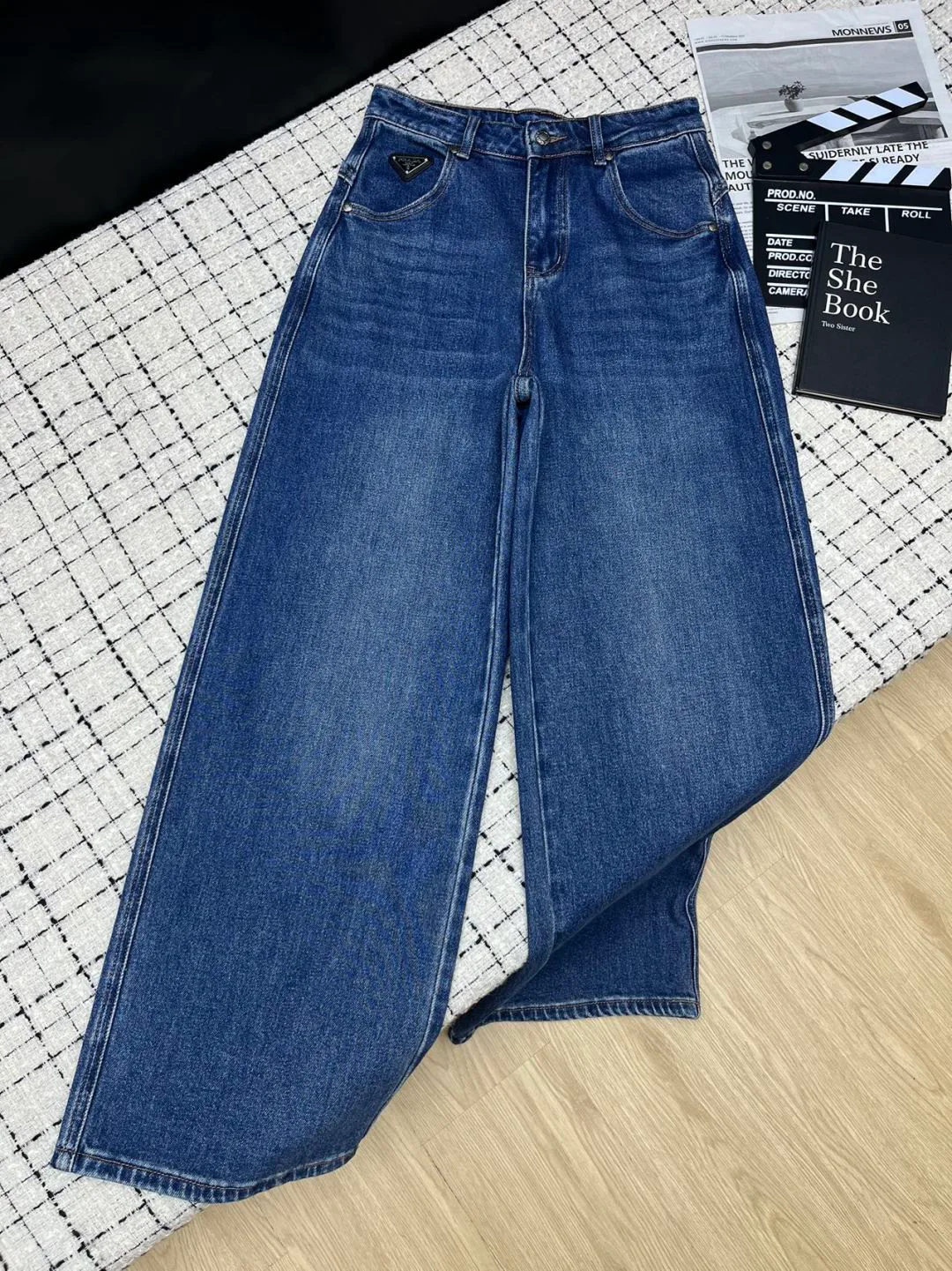 Джинсы Женские Prada 19134149