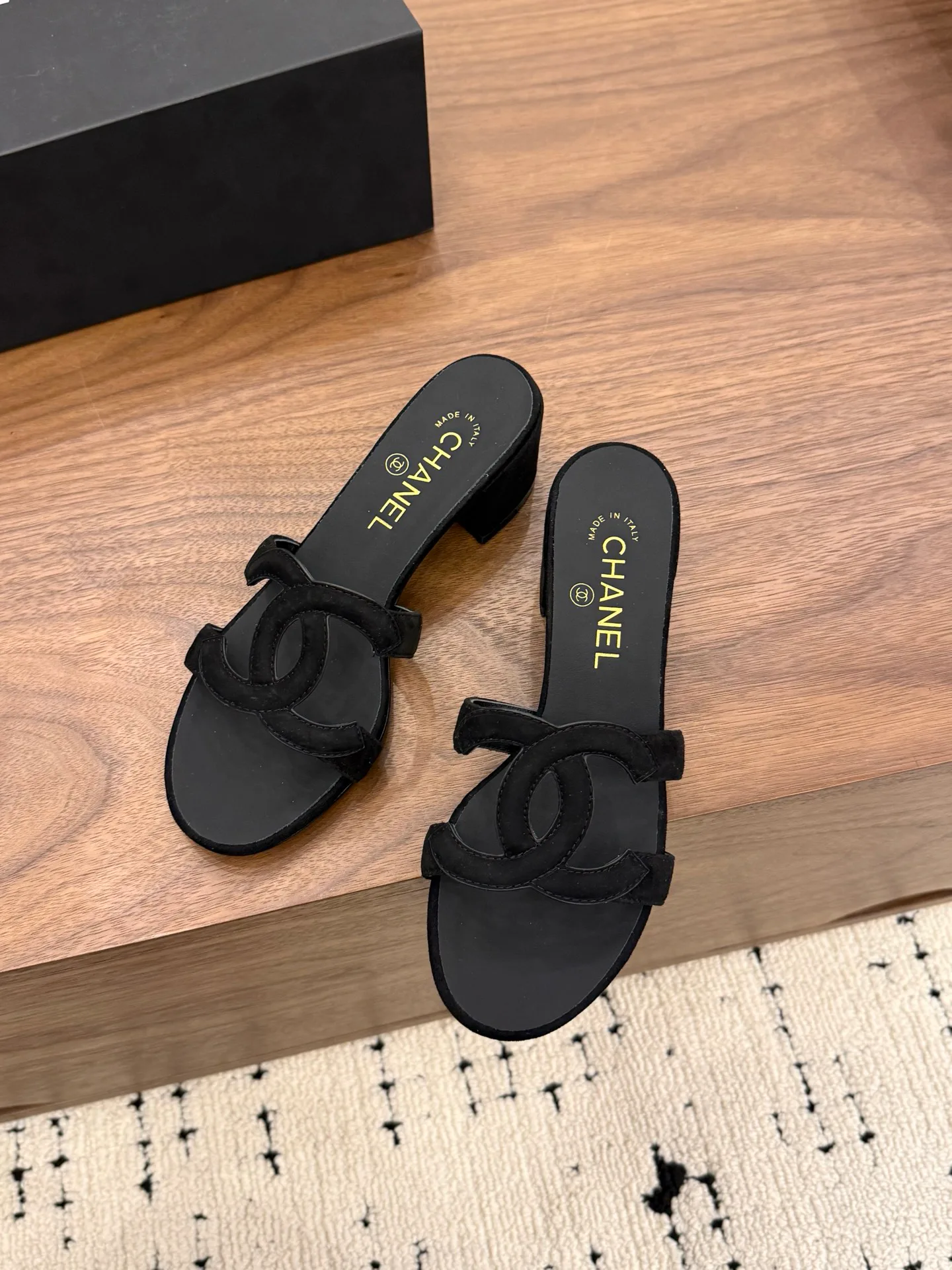 Туфли Женские Chanel 11516307