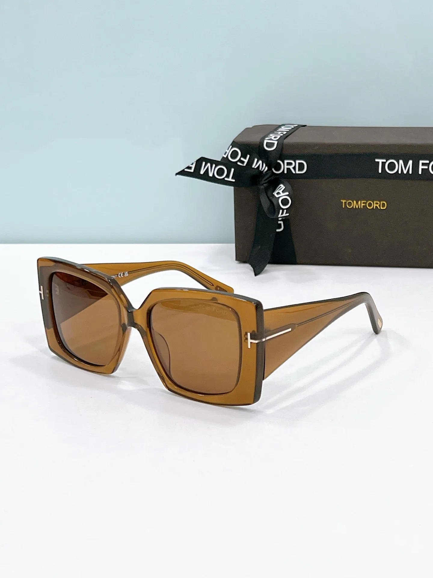 Очки Tom Ford 770068