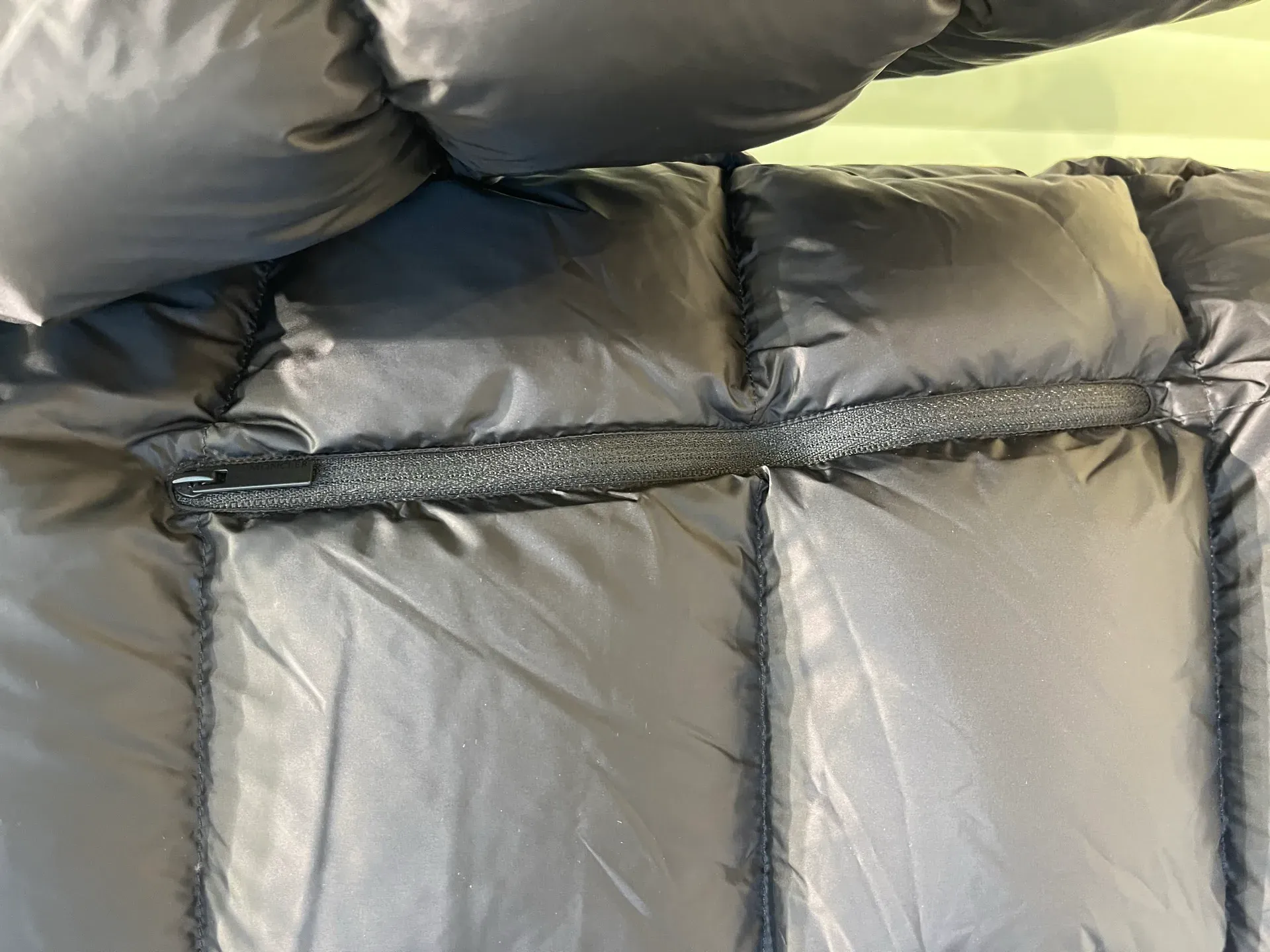 Куртки И Пуховики Мужские Moncler 583168