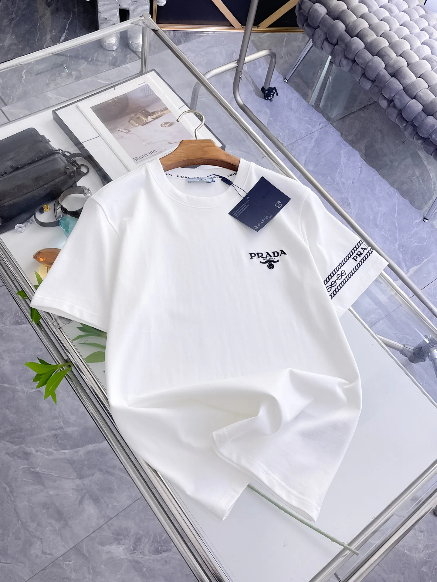 Футболки Мужские Prada 17579839