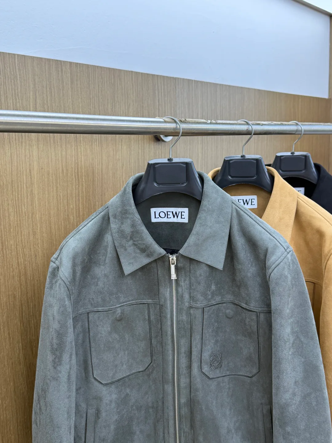Куртки И Пуховики Мужские Loewe 18194599