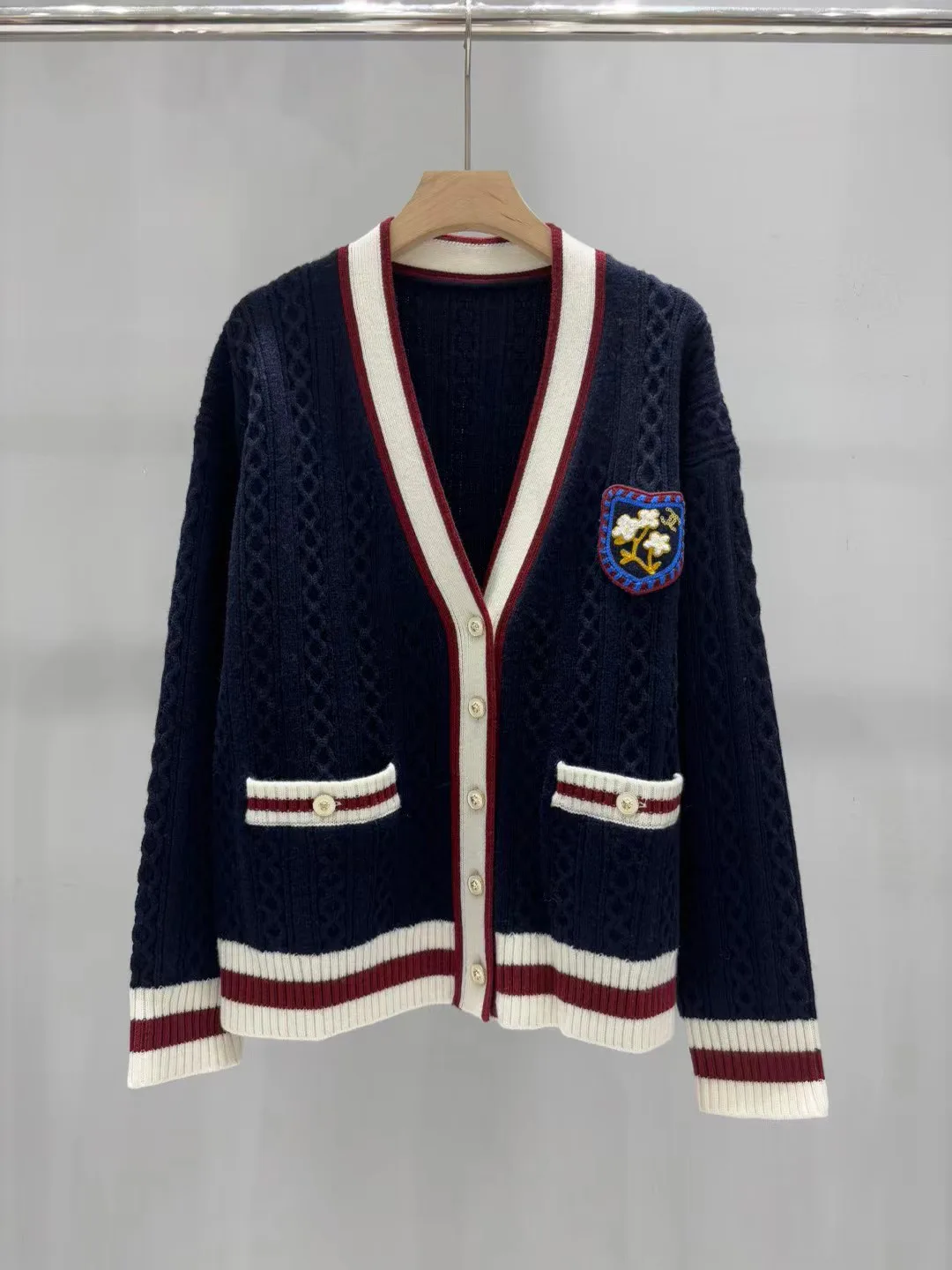 Джемперы И Свитеры Женские Chanel 560122