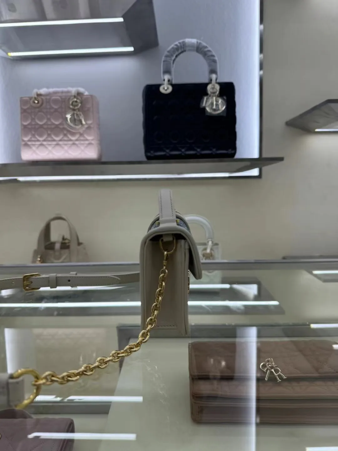 Классические Сумки Женские Christian Dior 11200399