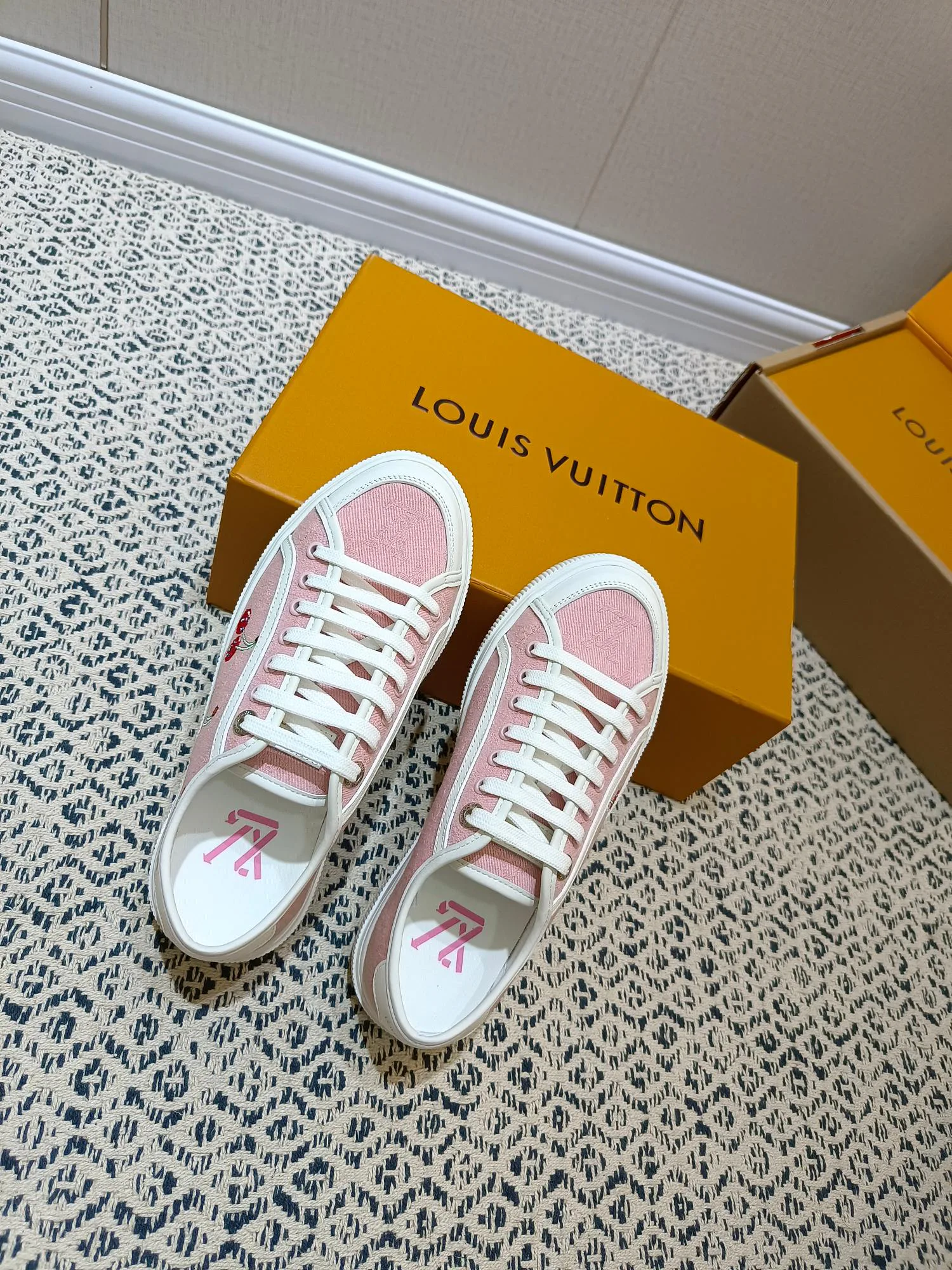 Кеды Женские Louis Vuitton 188394