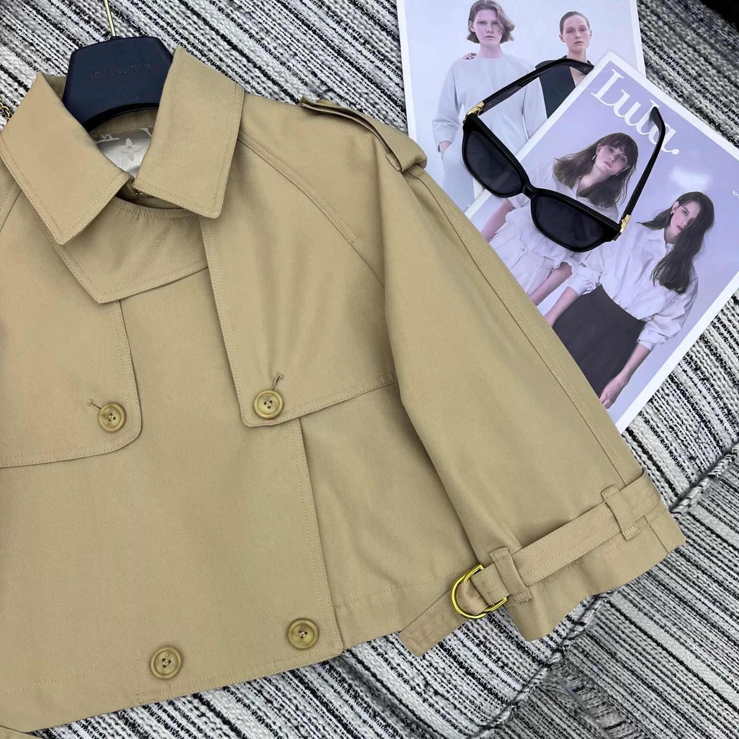 Куртки Женские Louis Vuitton Куртки Женские Louis Vuitton