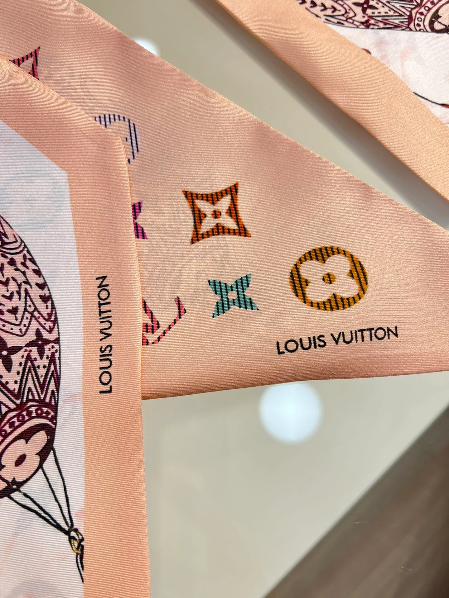 Платки Louis Vuitton 11527430