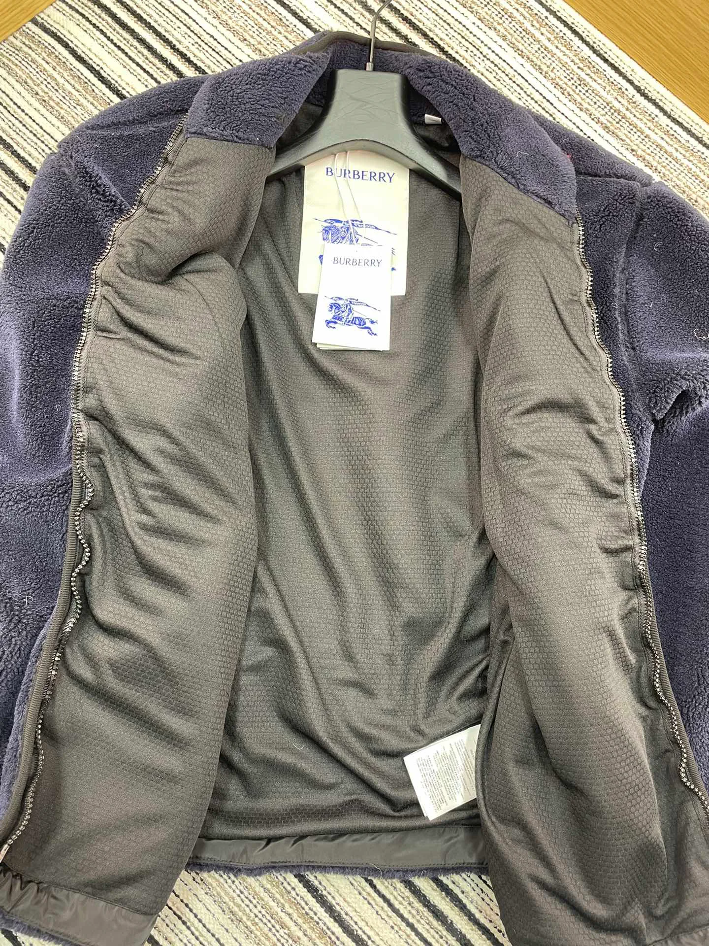 Куртки И Пуховики Женские Burberry 3151946