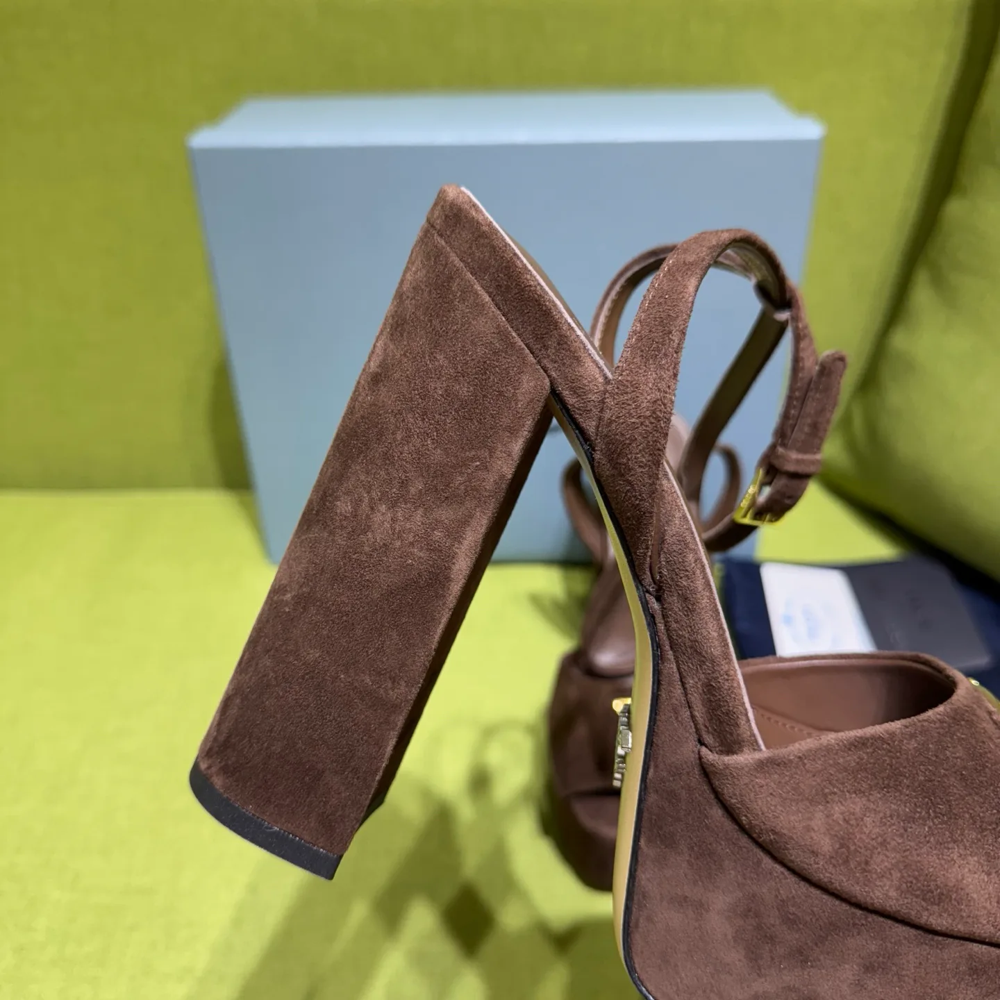 Босоножки Женские Prada 19237316