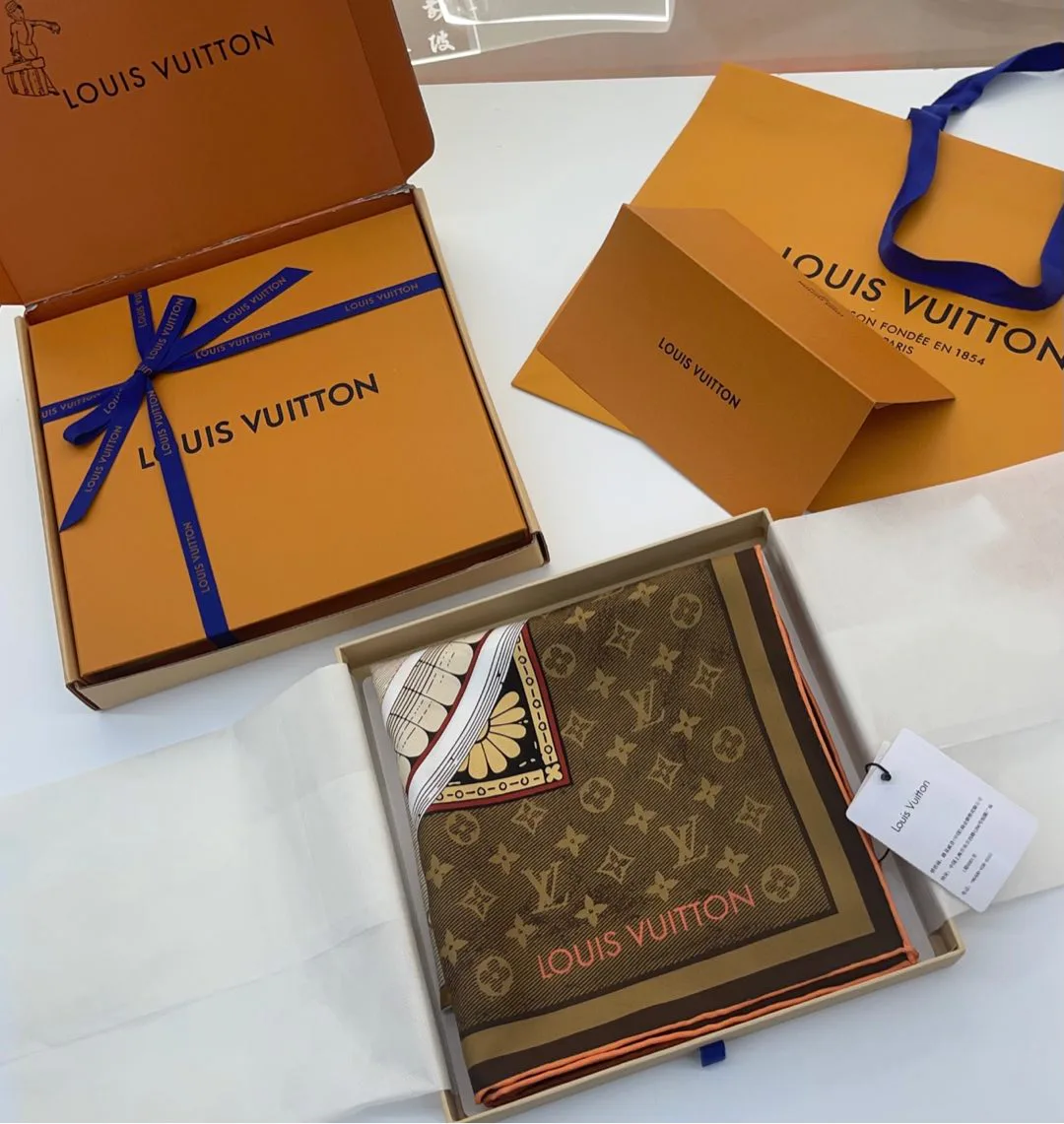 Платки Louis Vuitton 6489805