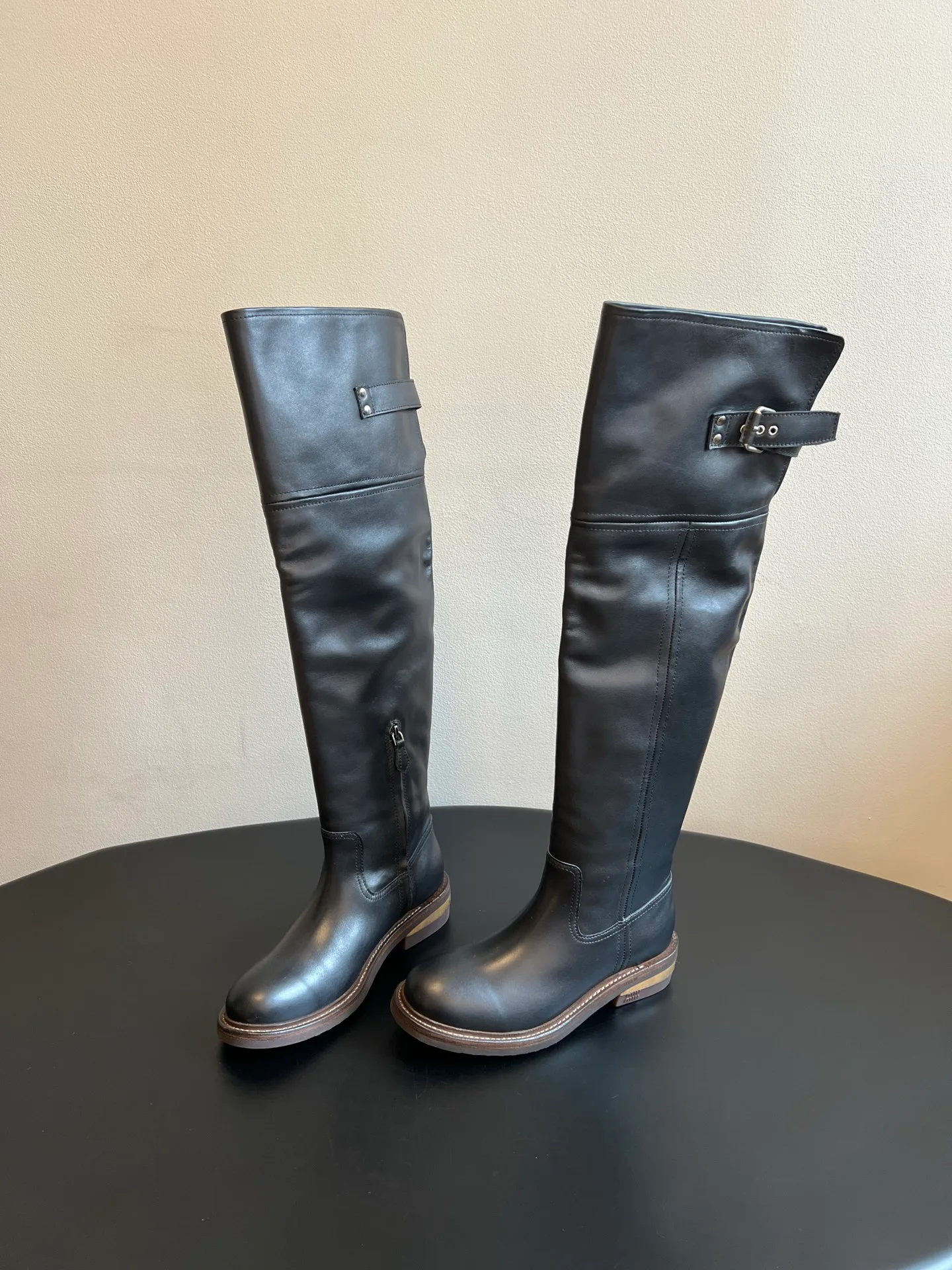 Сапоги Женские Miu Miu 18137137