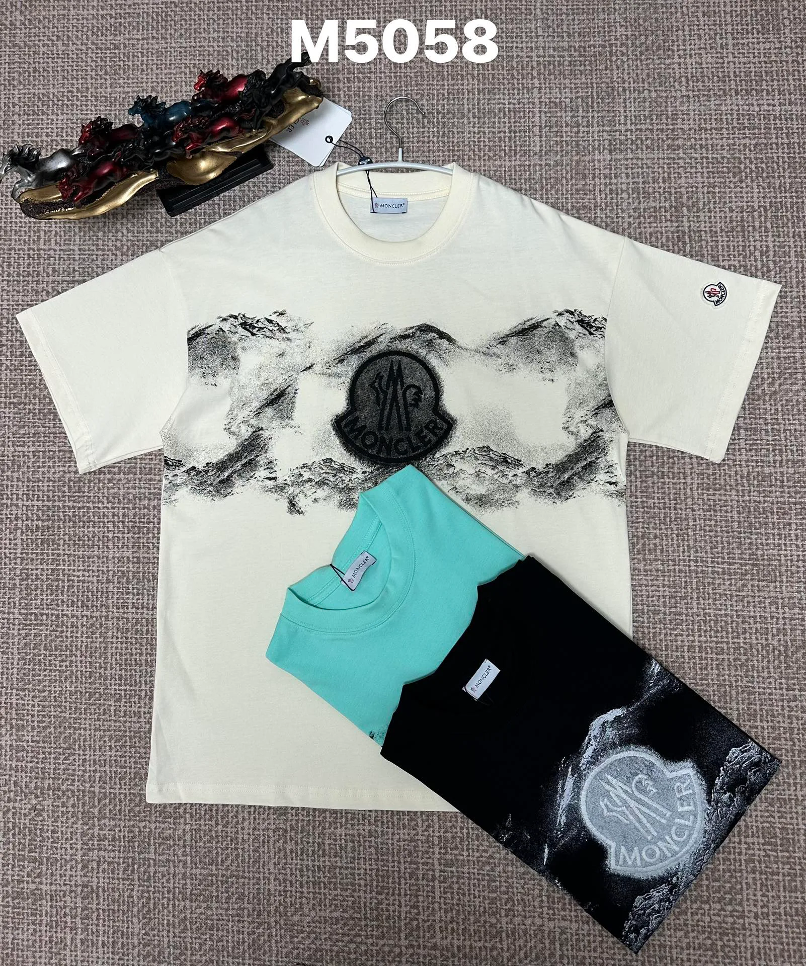 Футболки Мужские Moncler 708907