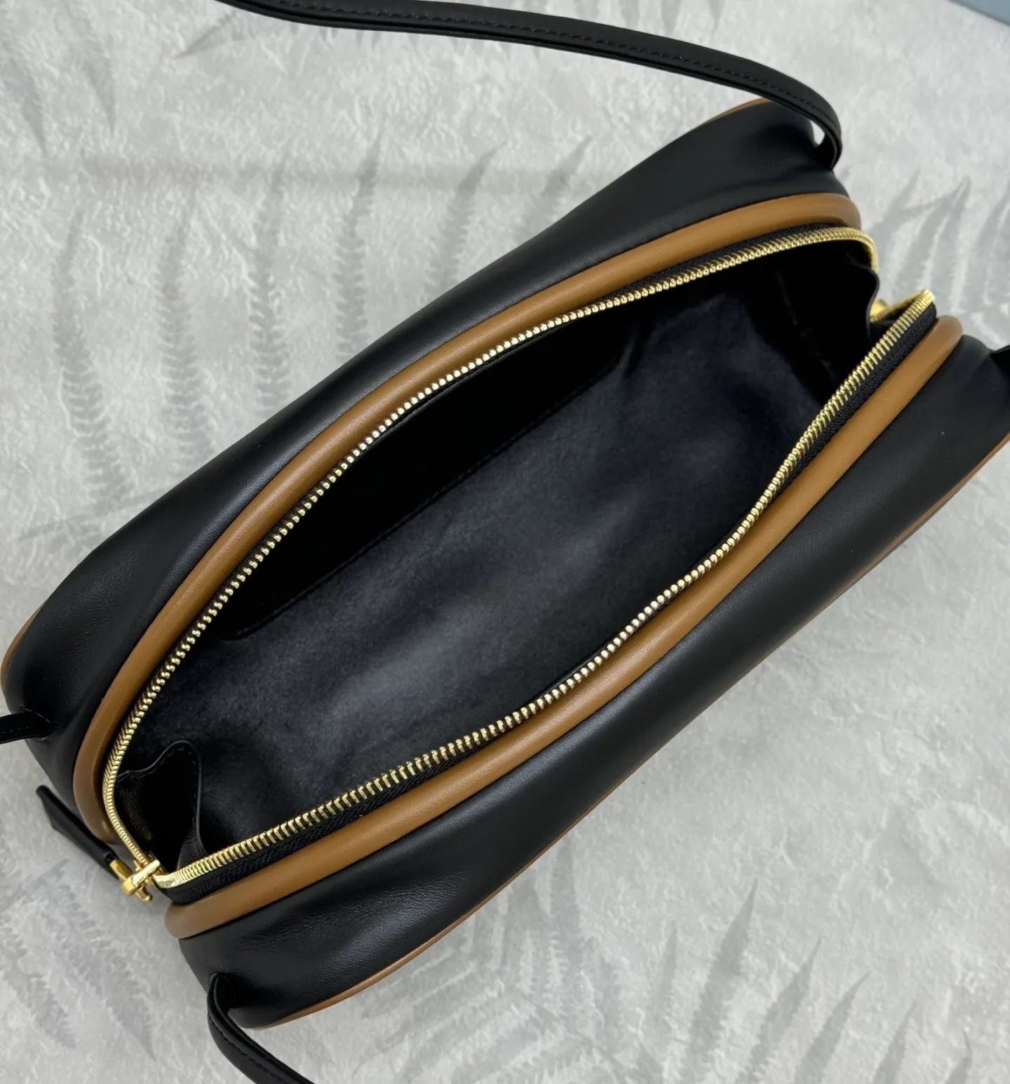 Классические Сумки Женские Prada 5029128