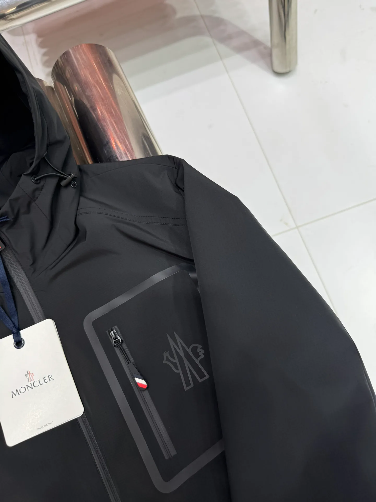 Куртки И Пуховики Мужские Moncler 12148
