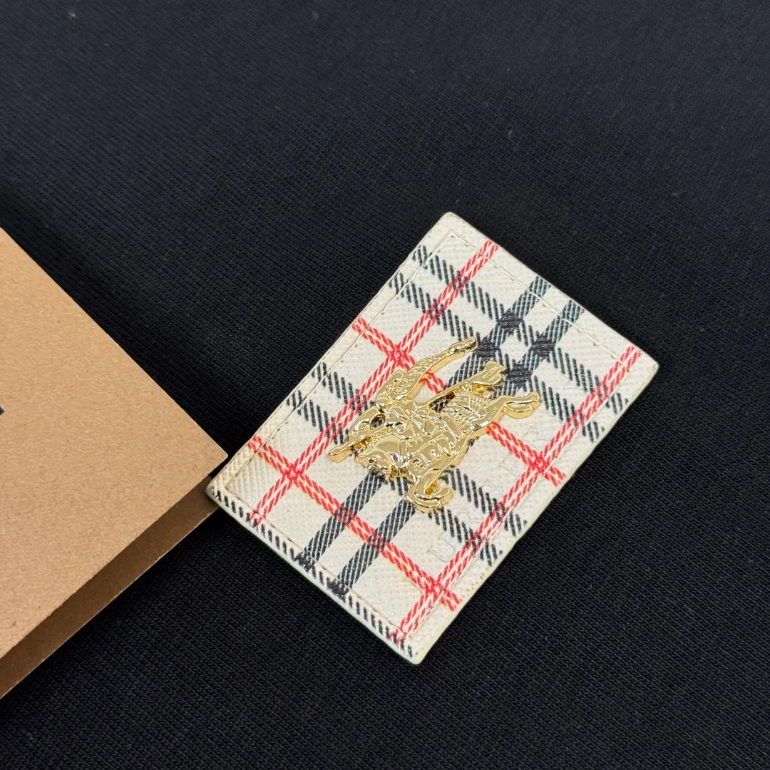 Футболки Женские Burberry 10201282
