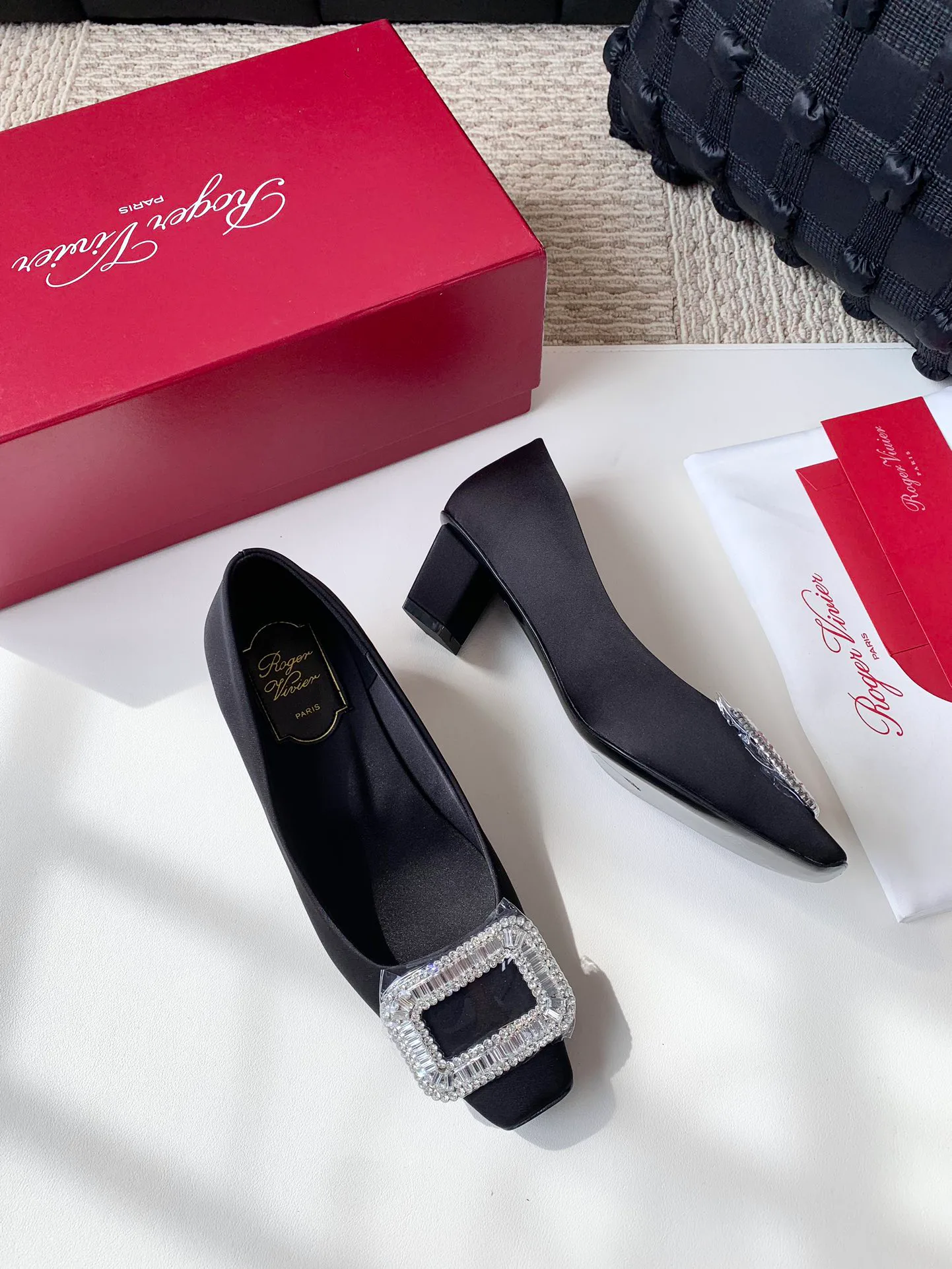 Туфли Женские Roger Vivier 17990198