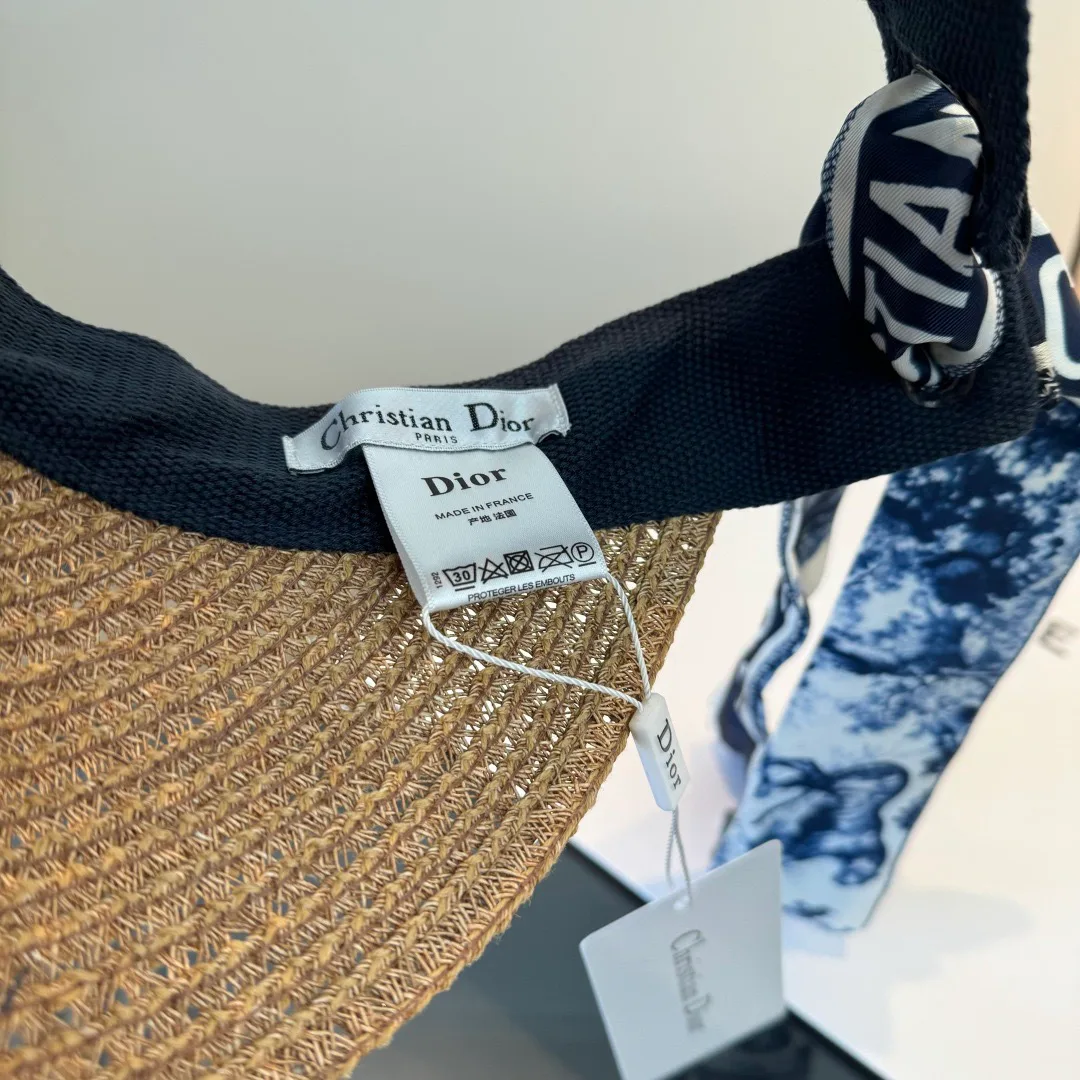 Головные Уборы Christian Dior 11633262