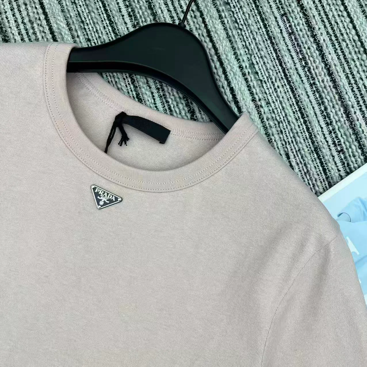 Футболки Женские Prada 11660612