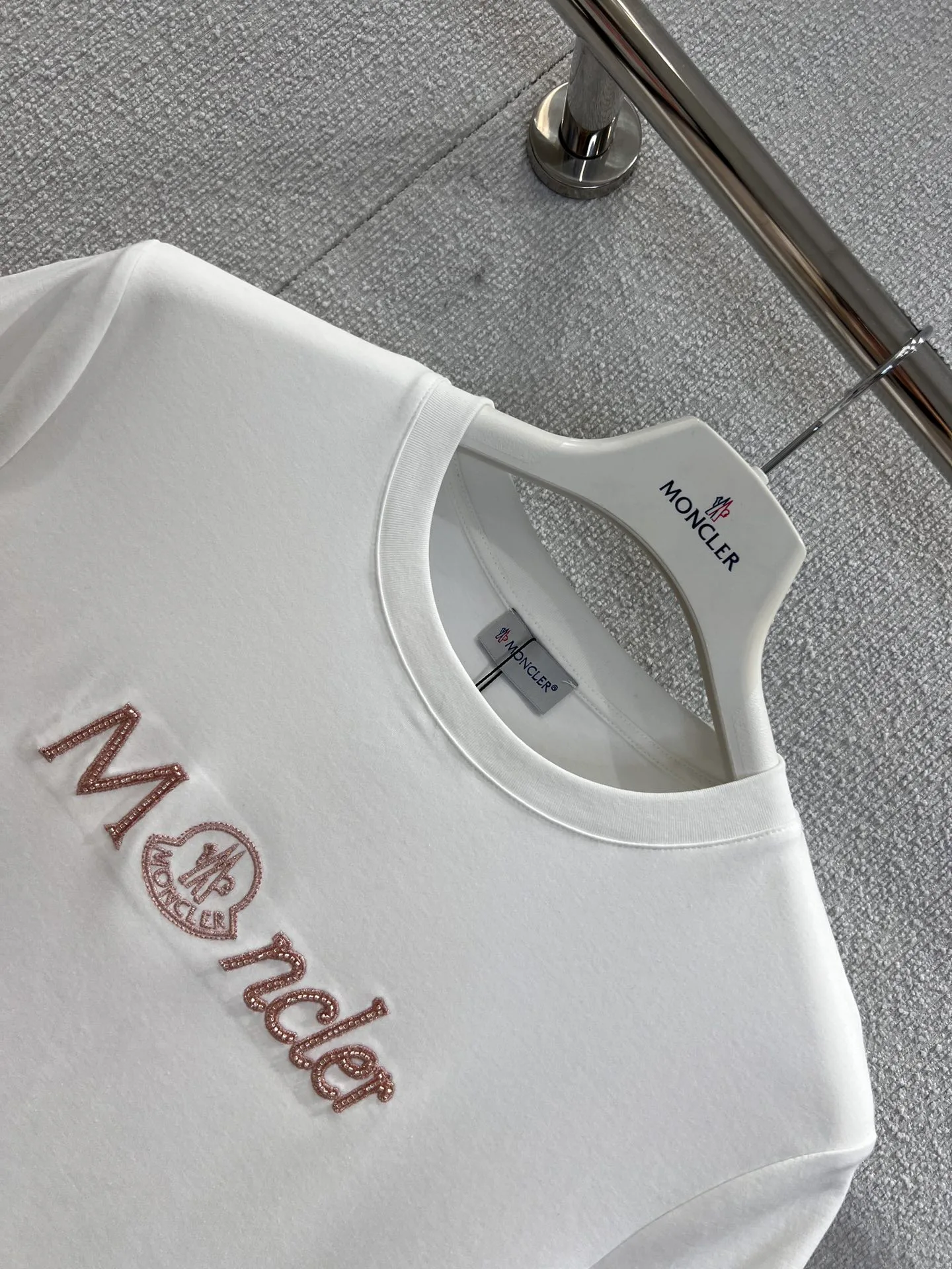 Футболки Женские Moncler 566299