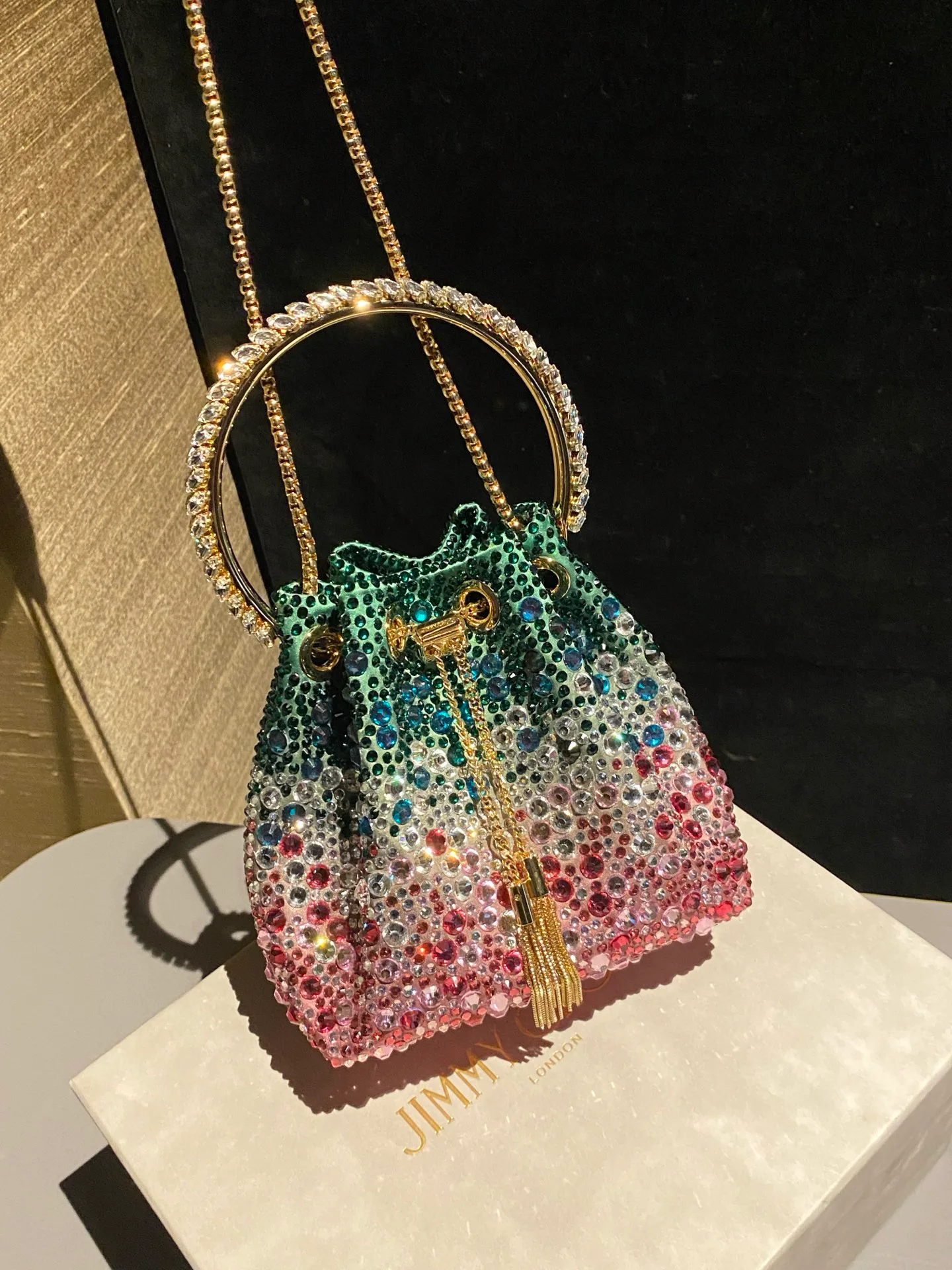 Классические Сумки Женские Jimmy Choo 16994084