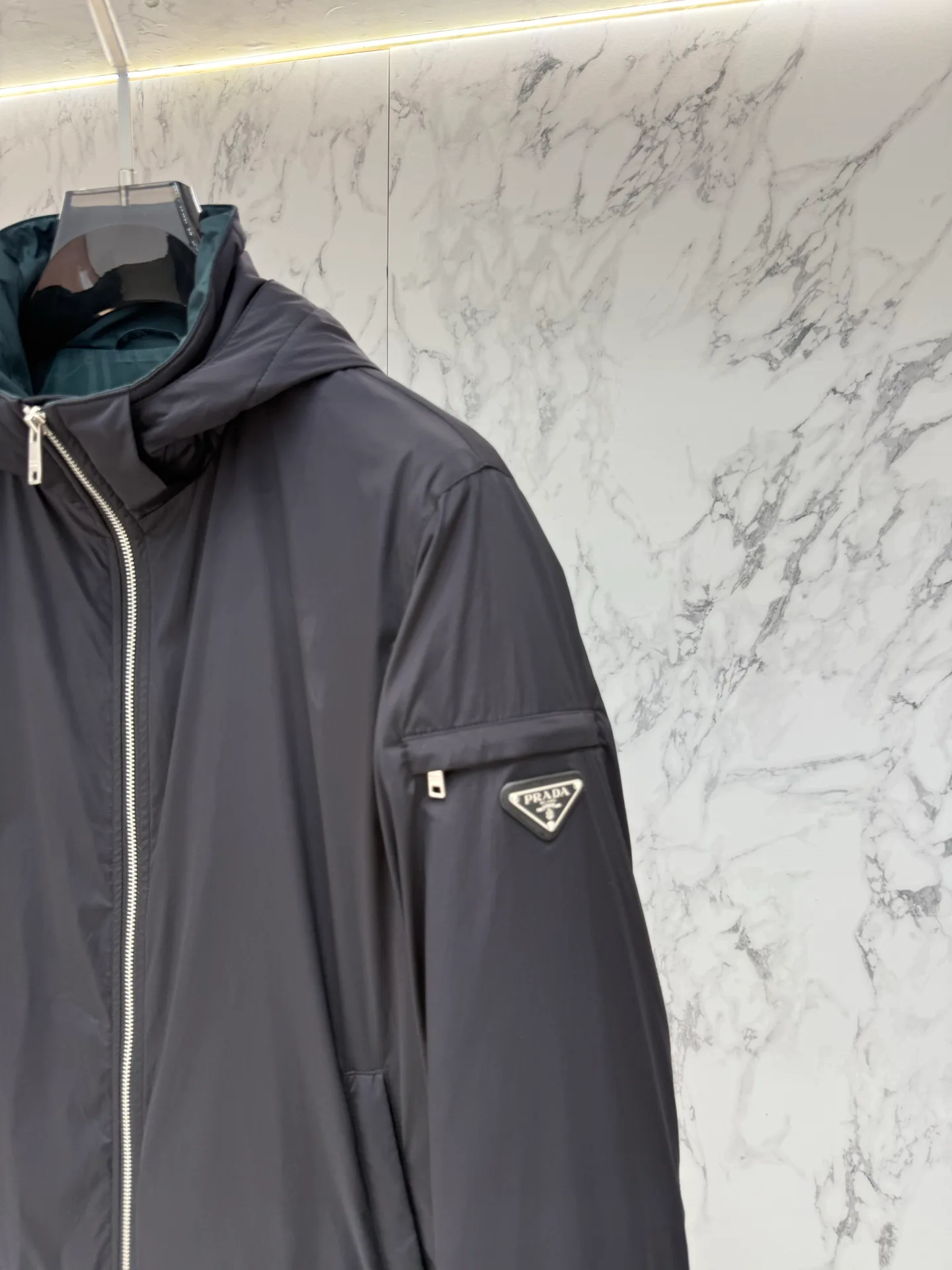 Куртки И Пуховики Мужские Prada 18214569