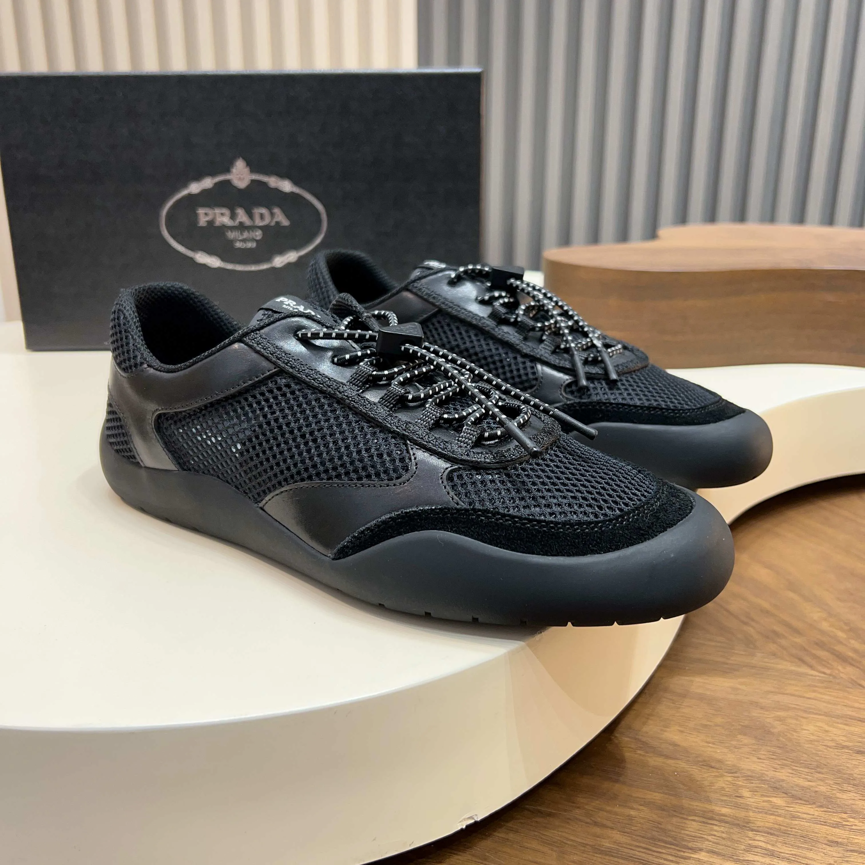 Кроссовки Мужские Prada 12651019