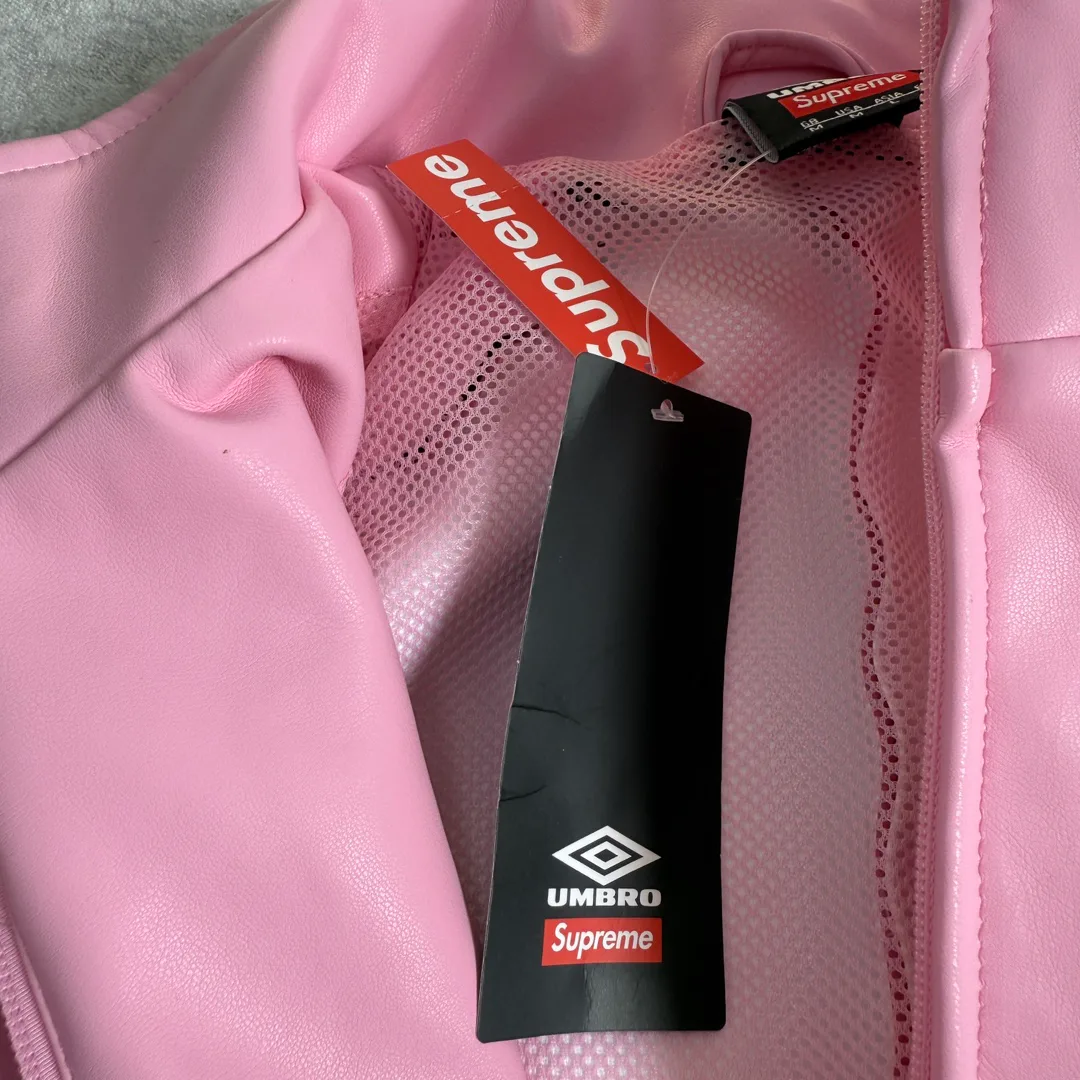 Куртки И Пуховики Женские Supreme 214068