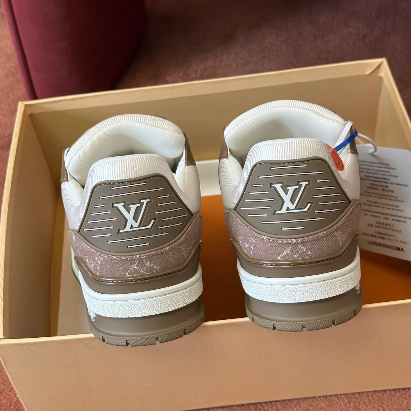 Кроссовки Женские Louis Vuitton 698110