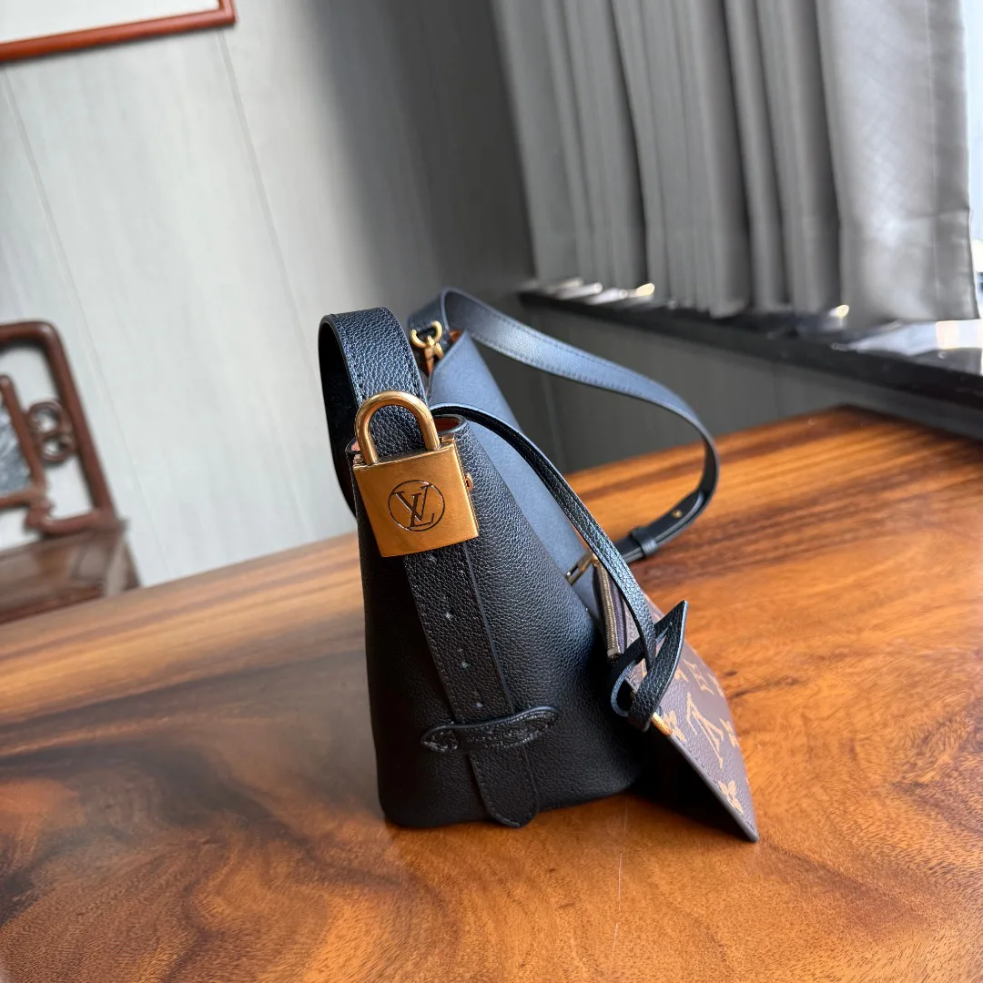 Классические Сумки Женские Louis Vuitton 1572224