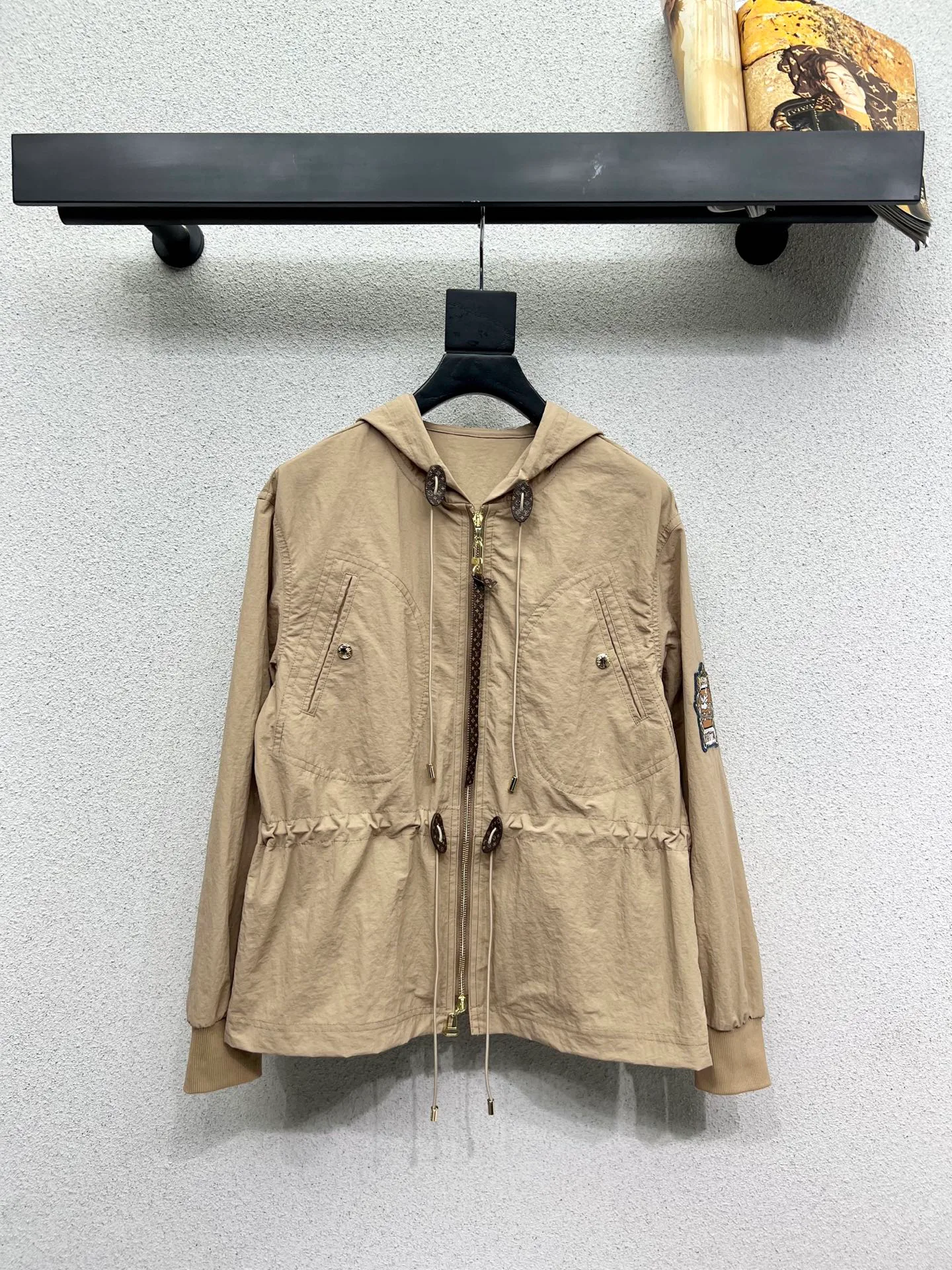 Куртки Женские Louis Vuitton 33942