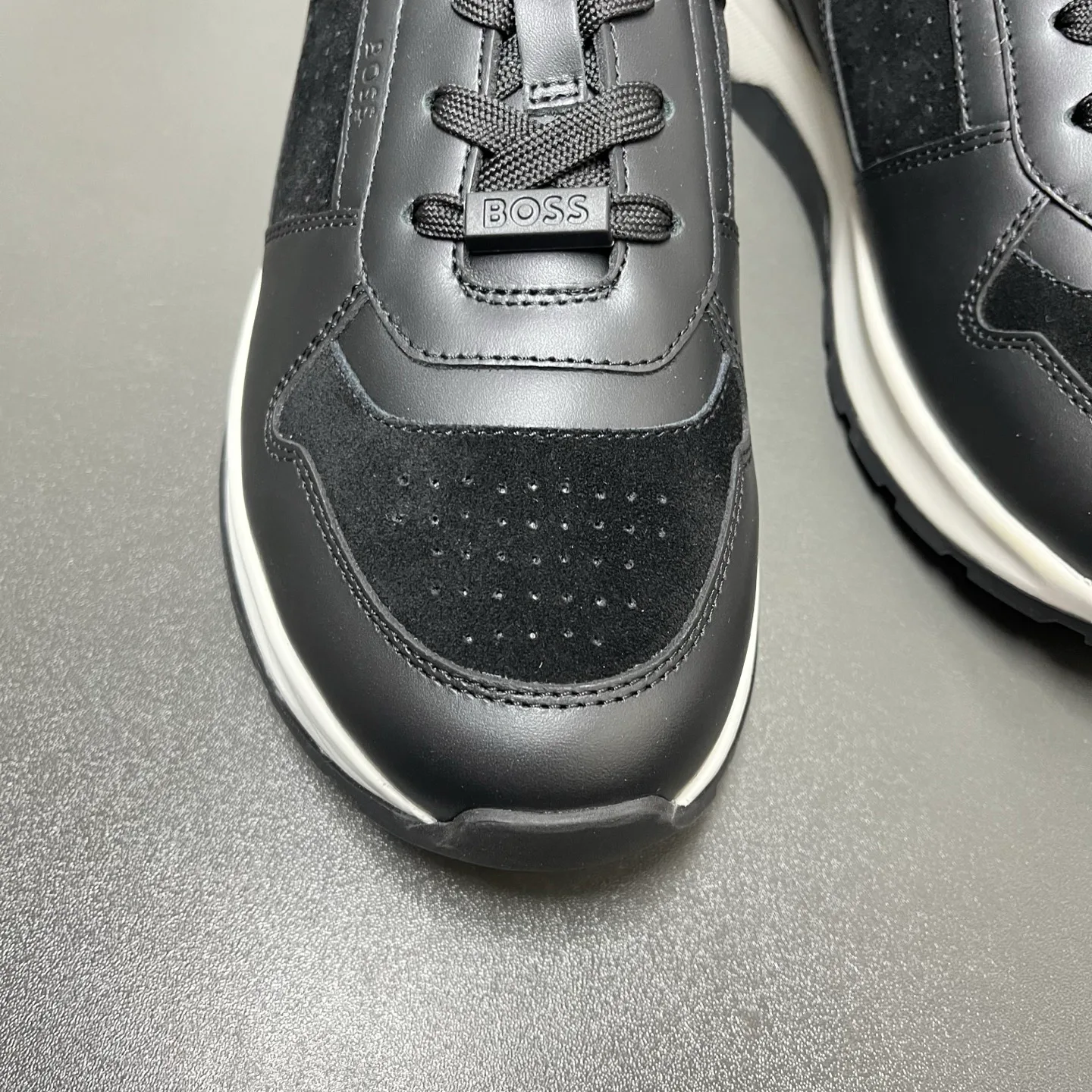 Кроссовки Мужские Hugo Boss 1237100