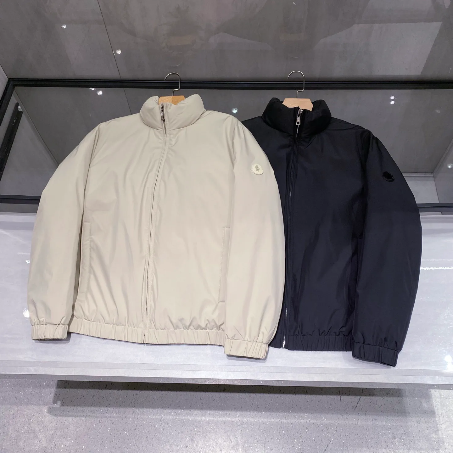 Куртки И Пуховики Женские Moncler 4486278