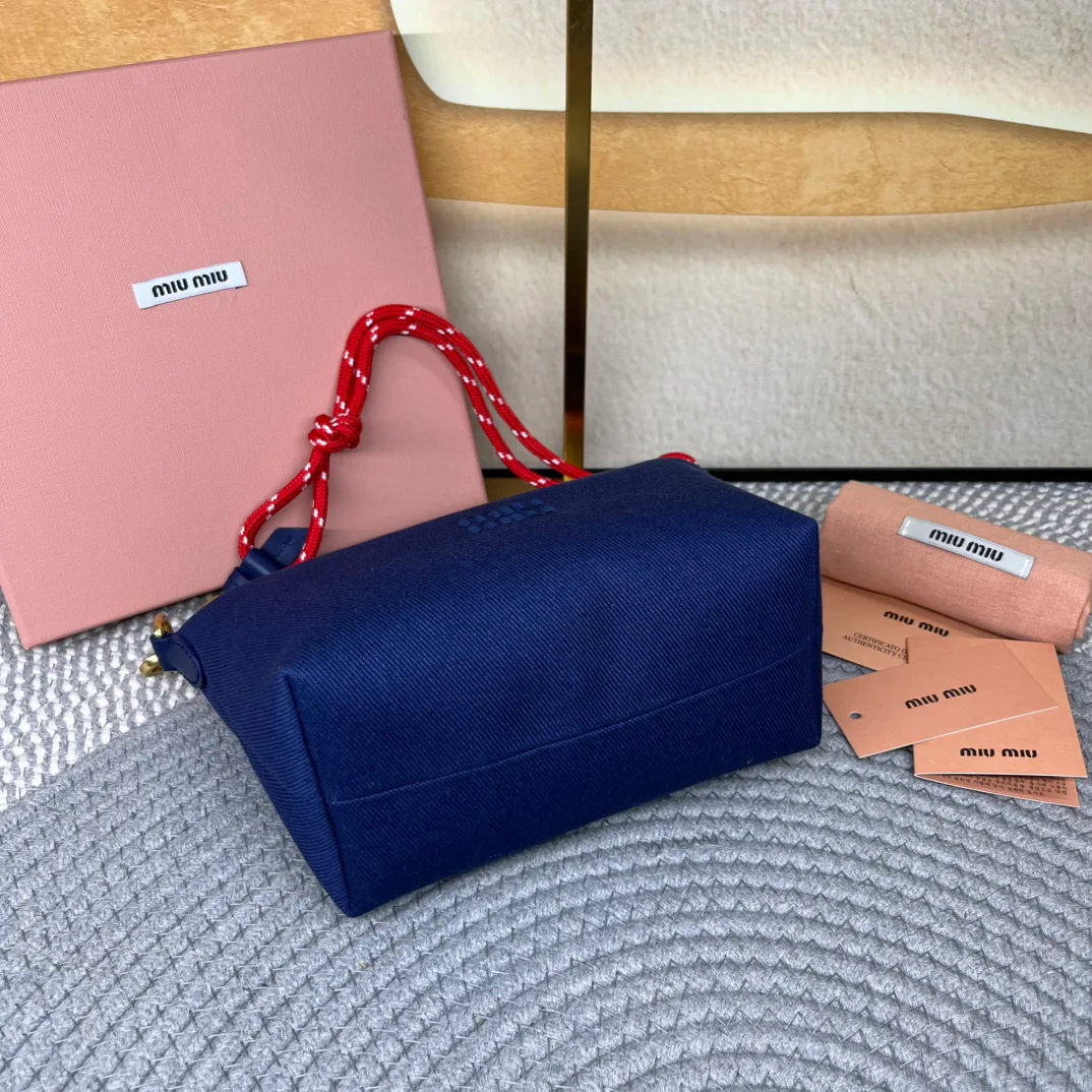 Сумки На Ремне Женские Miu Miu 143840