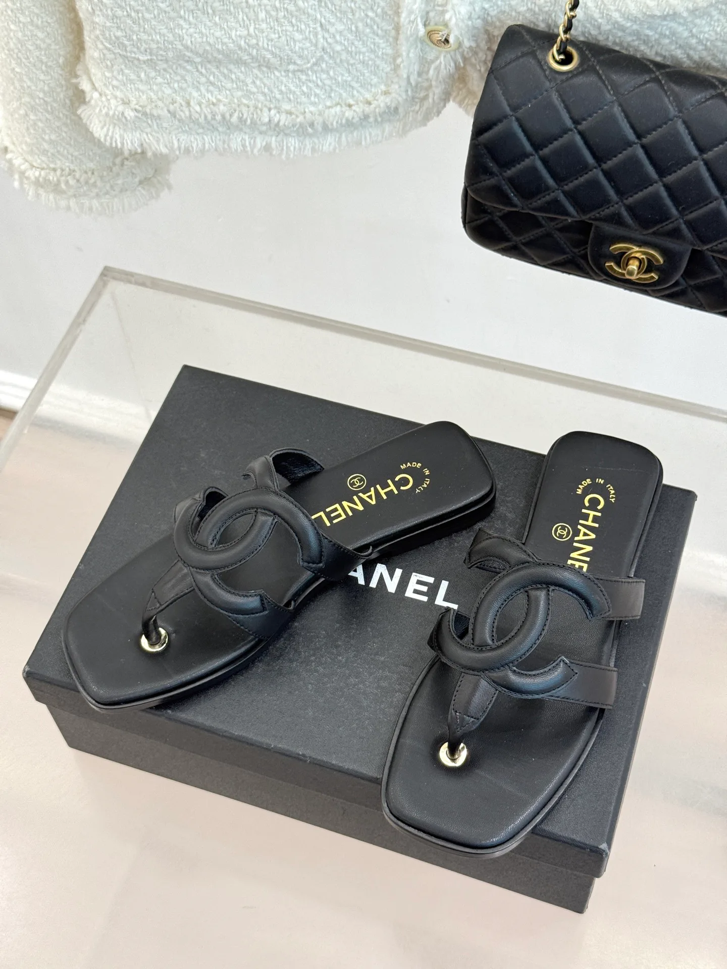 Шлепанцы Женские Chanel 11485808