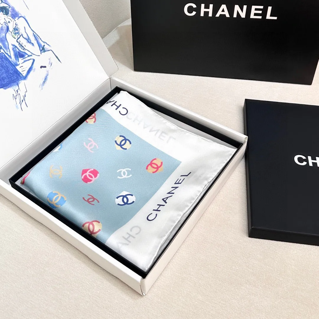Платки Chanel 18476727