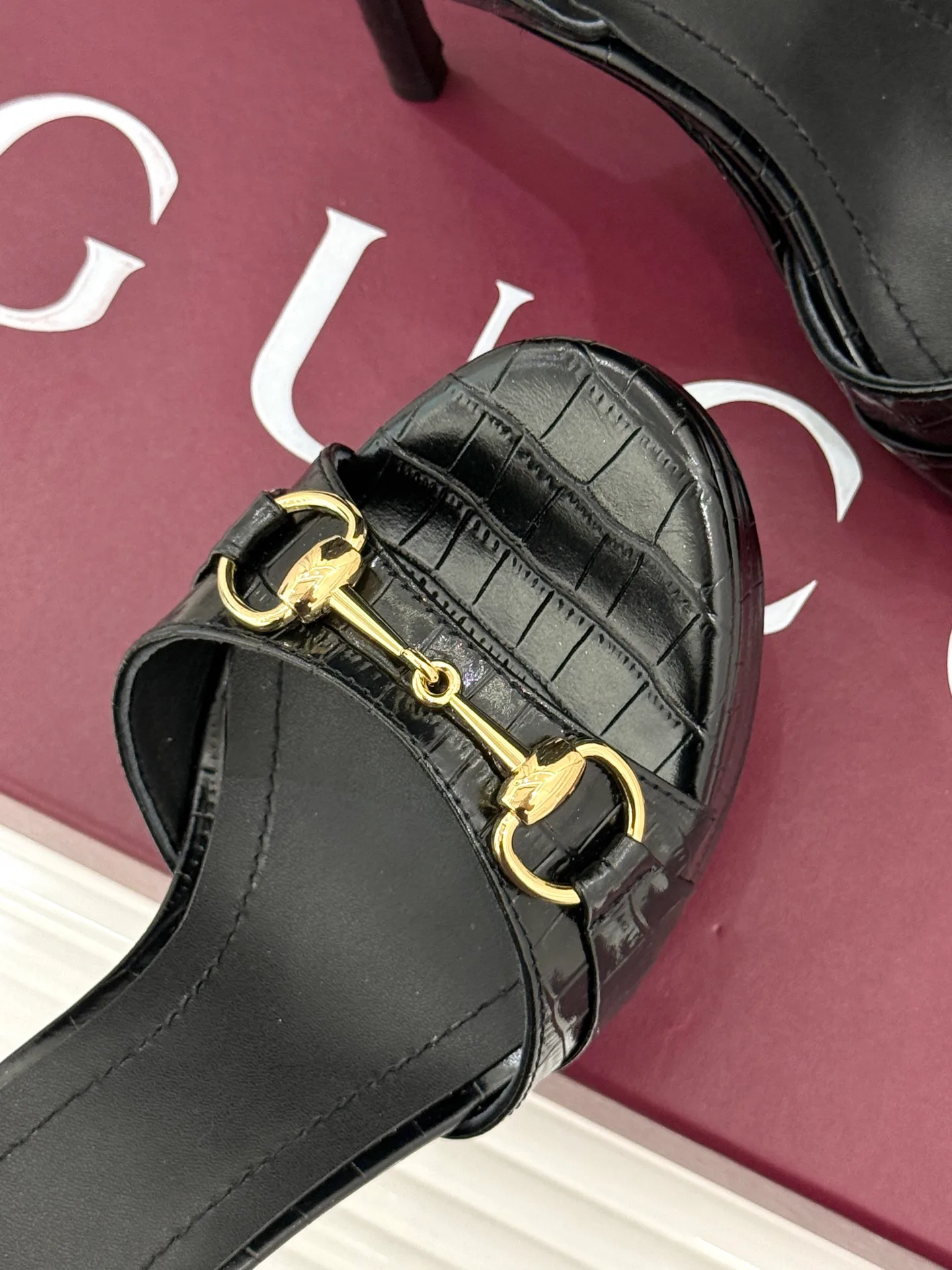 Босоножки Женские Gucci 17646532