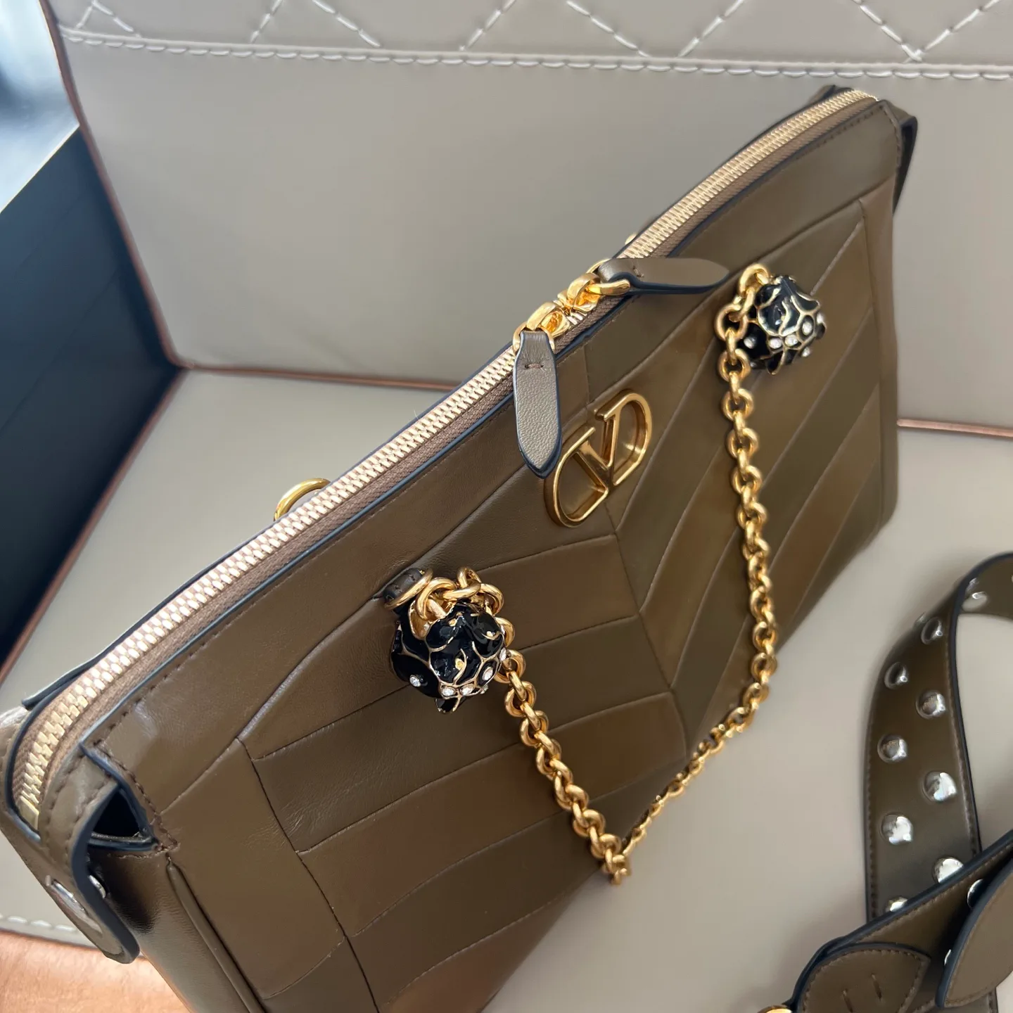 Классические Сумки Женские Valentino 8728897