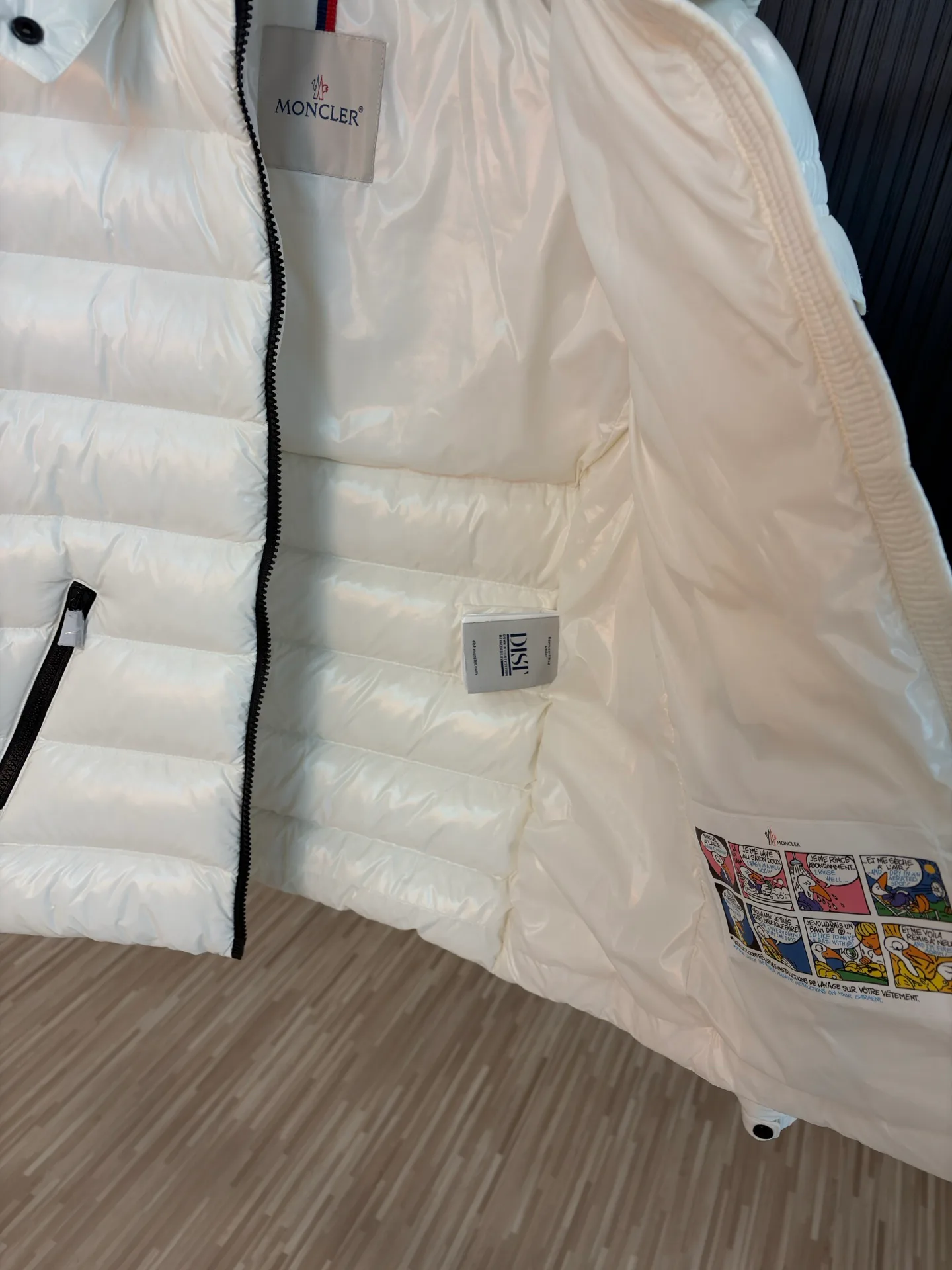 Куртки И Пуховики Женские Moncler 17927268