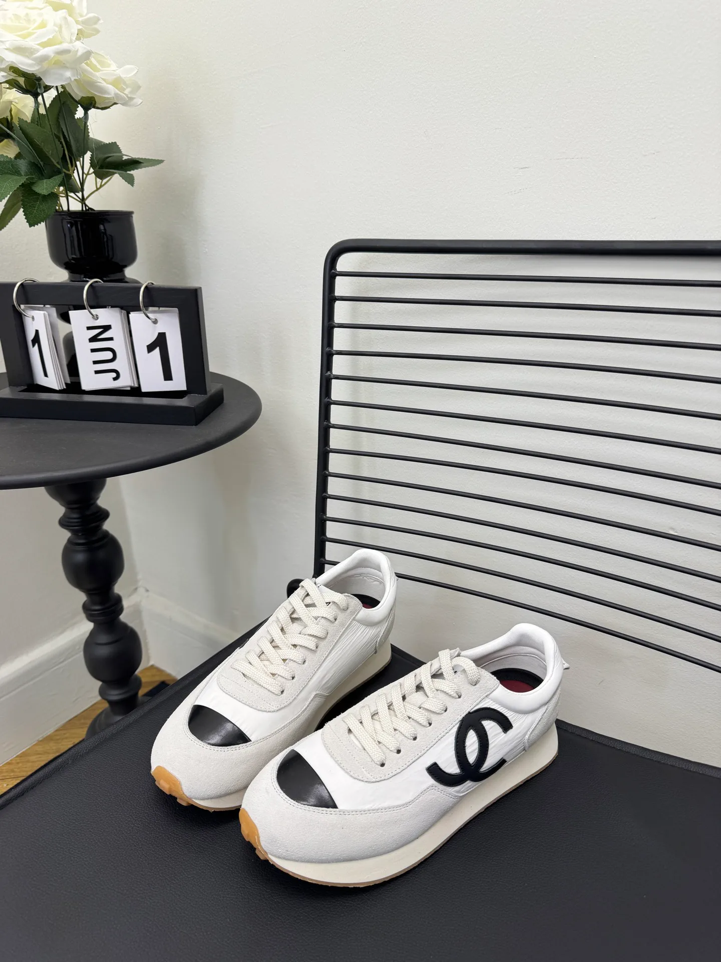 Кроссовки Женские Chanel 5718695