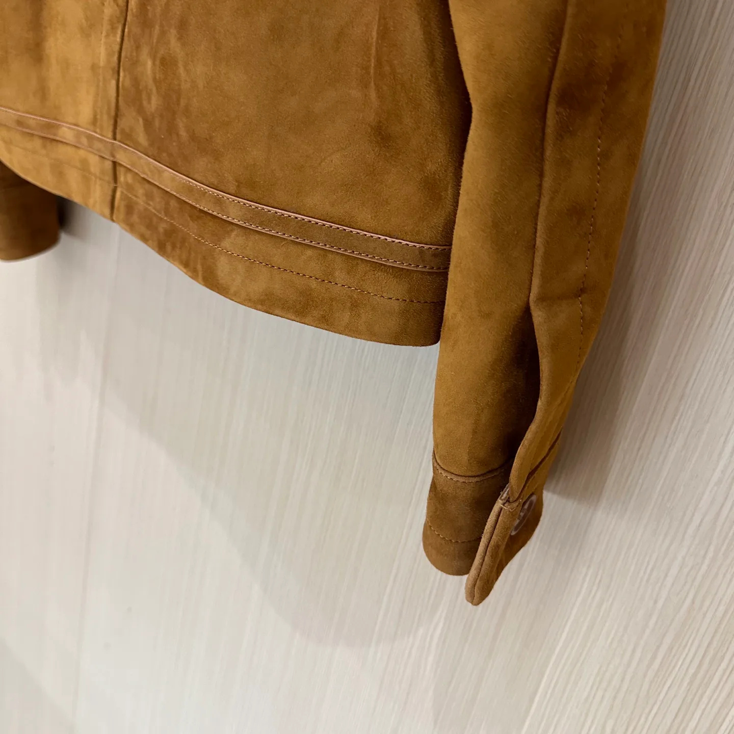 Куртки И Пуховики Женские Gucci 105092