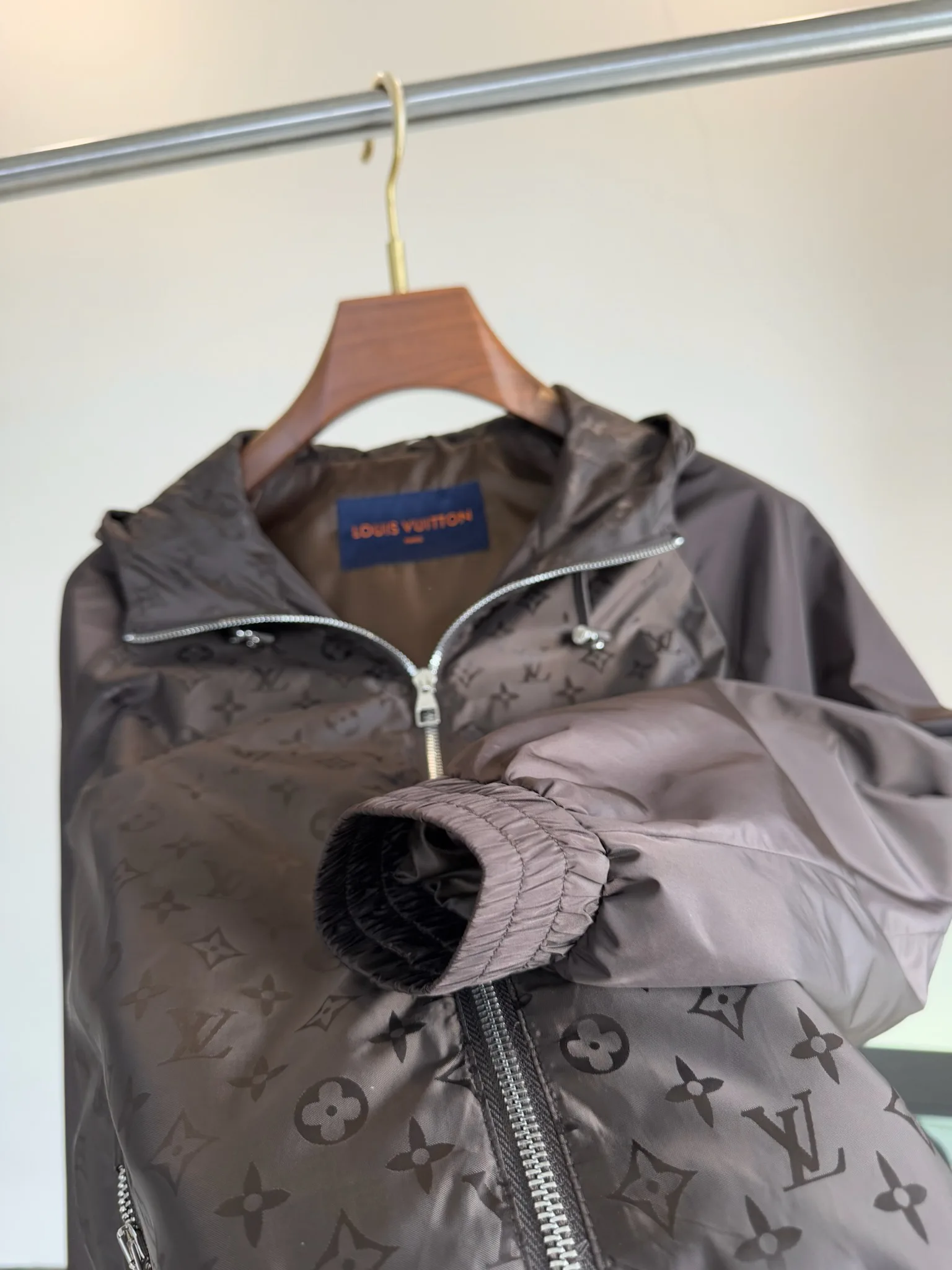 Куртки И Пуховики Мужские Louis Vuitton 11602452