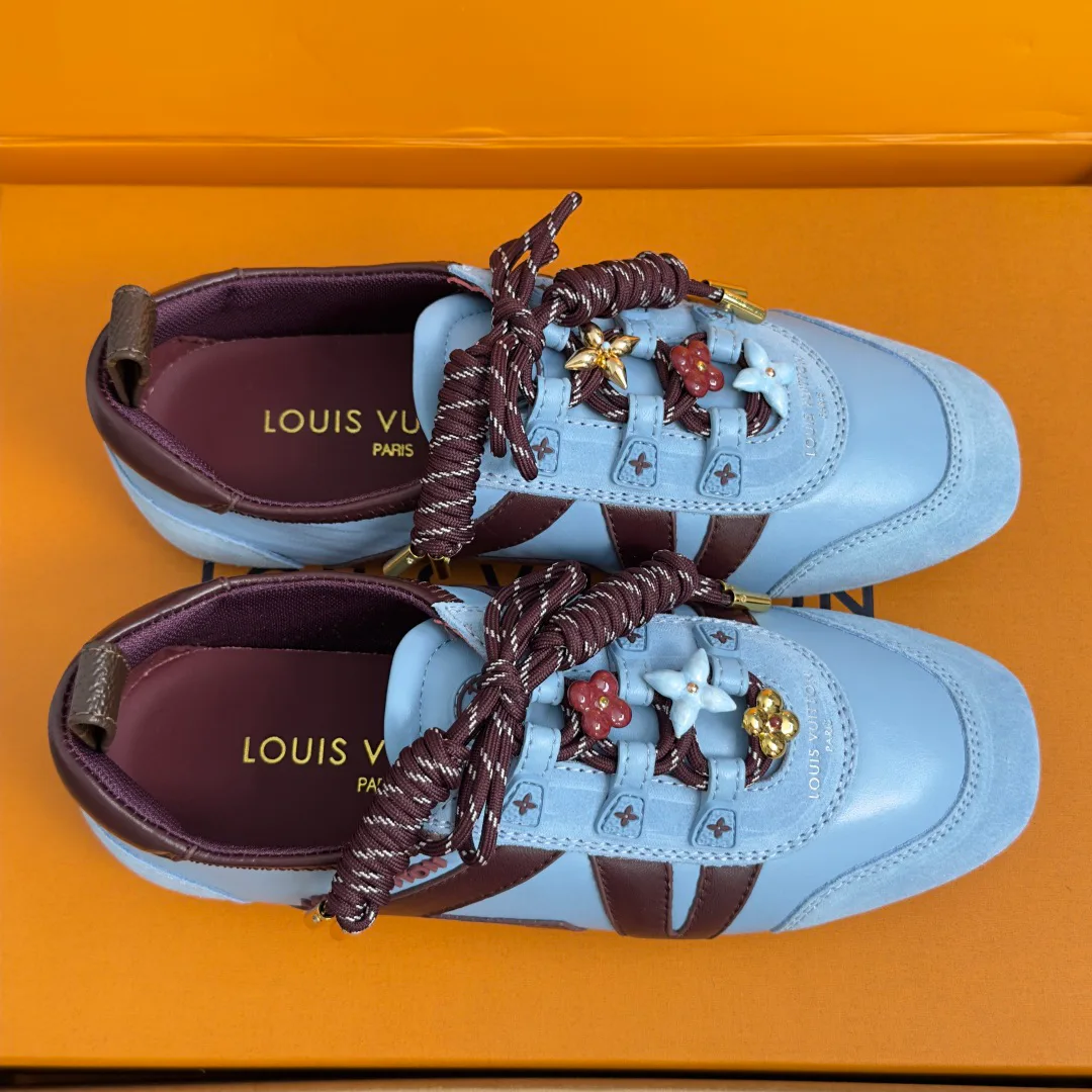 Кроссовки Женские Louis Vuitton 17950638