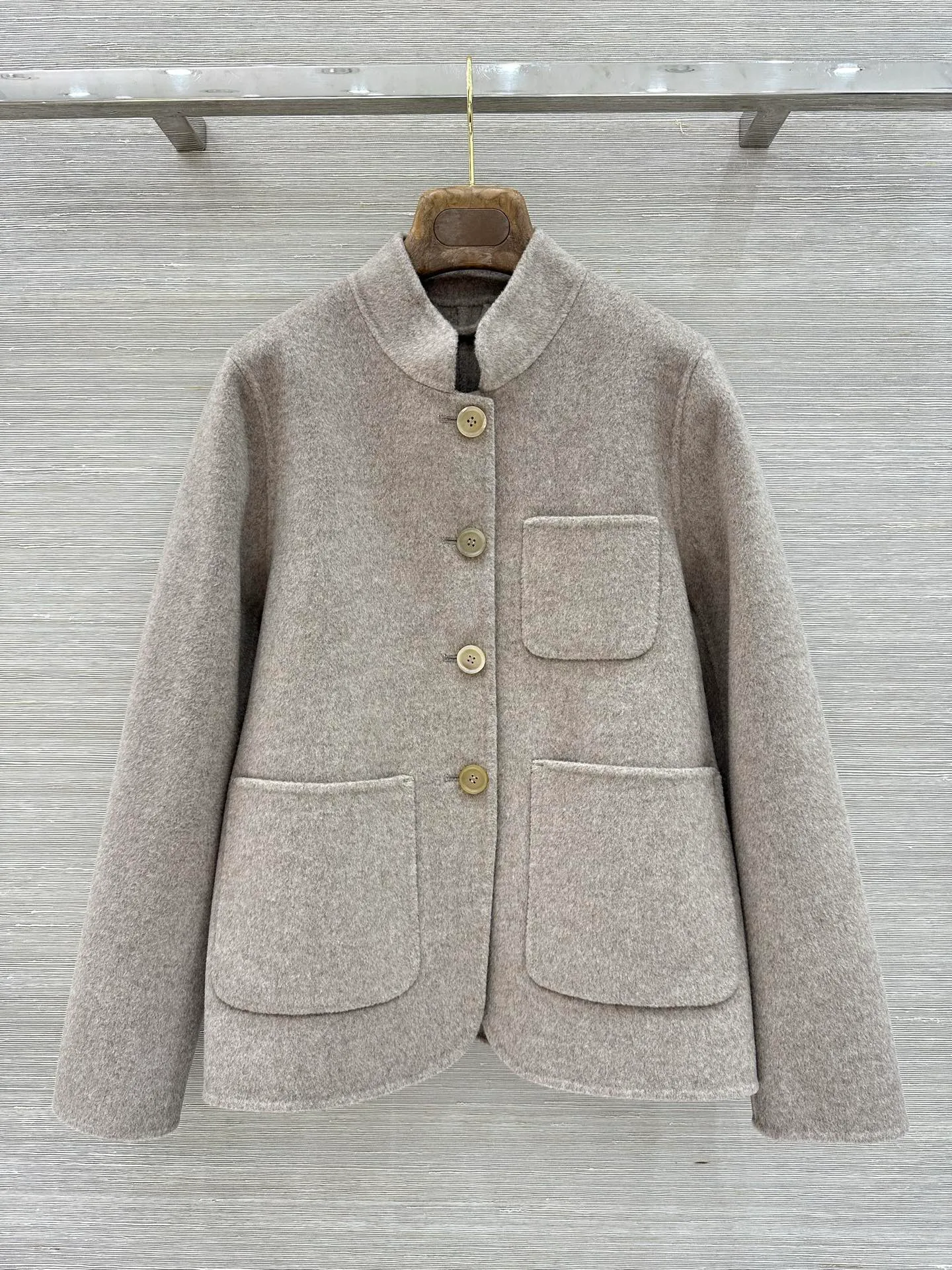 Пальто Женские Loro Piana 18230341