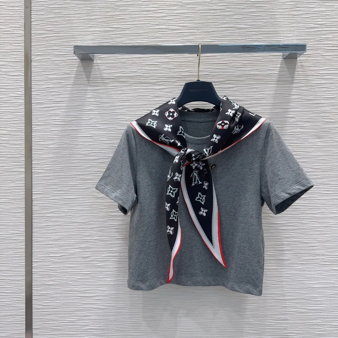 Футболки Женские Louis Vuitton 13153923