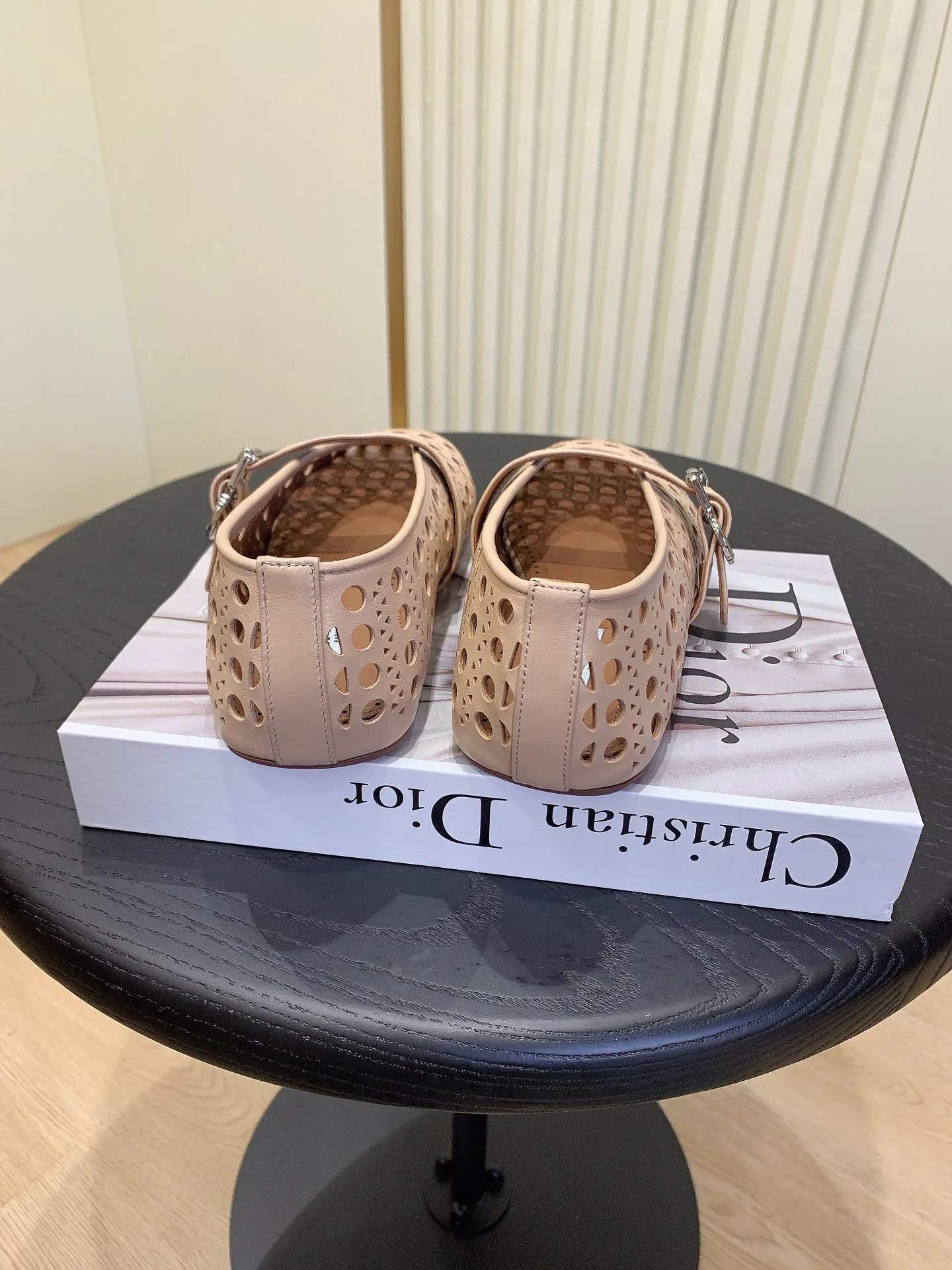 Балетки Женские Alaia 2585613