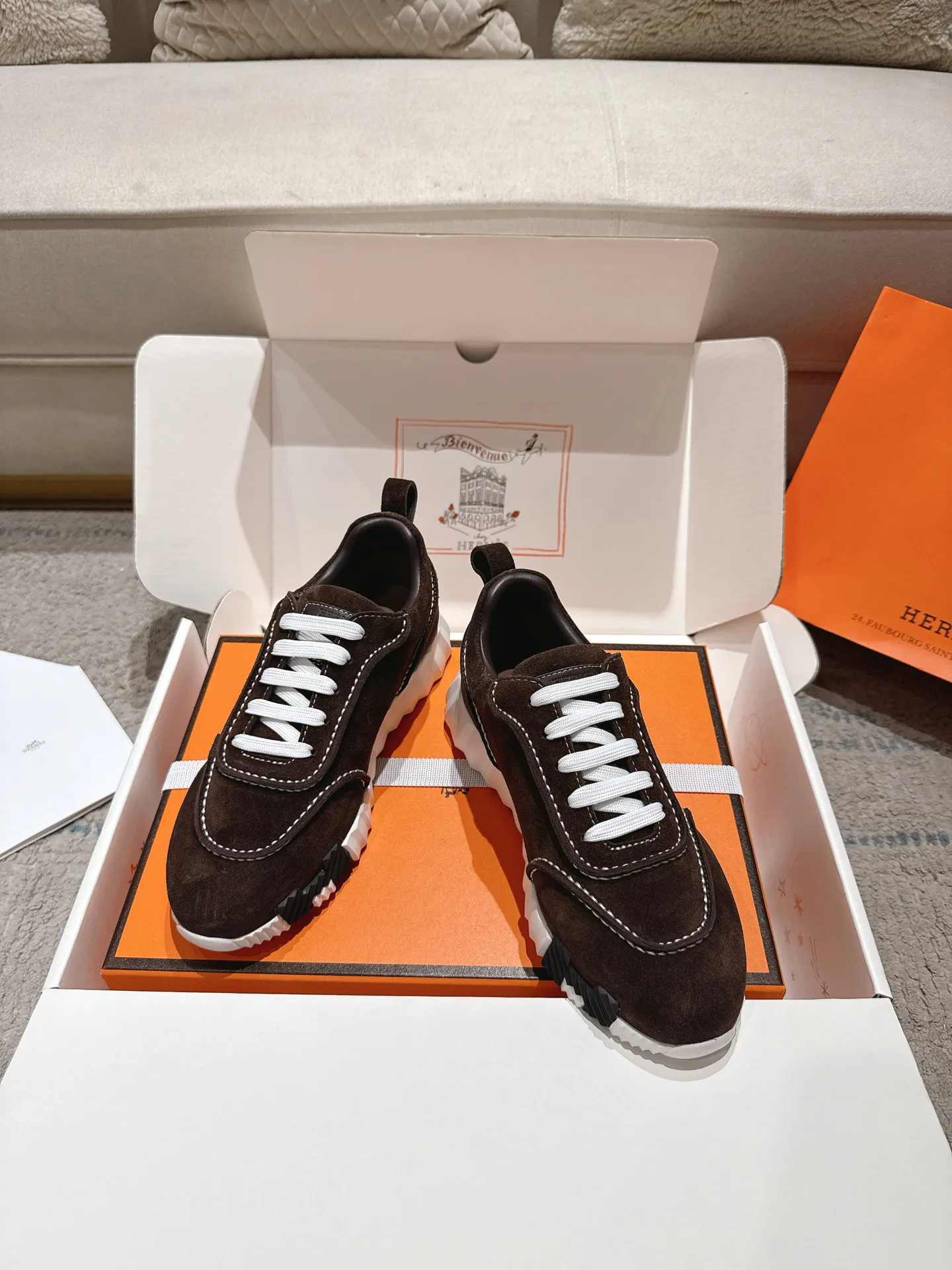 Кроссовки Женские Hermes 17467529