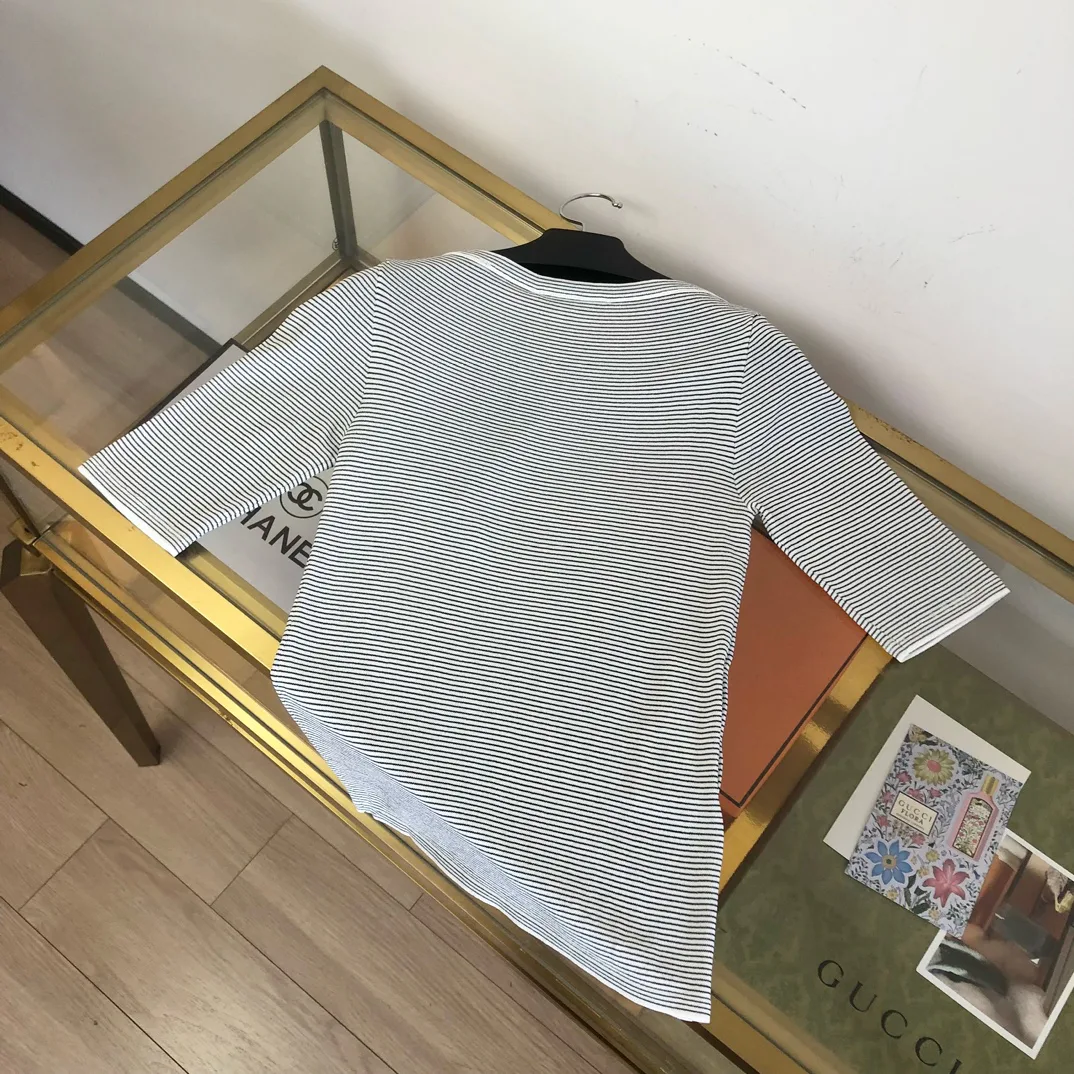 Футболки Женские Prada 13556055